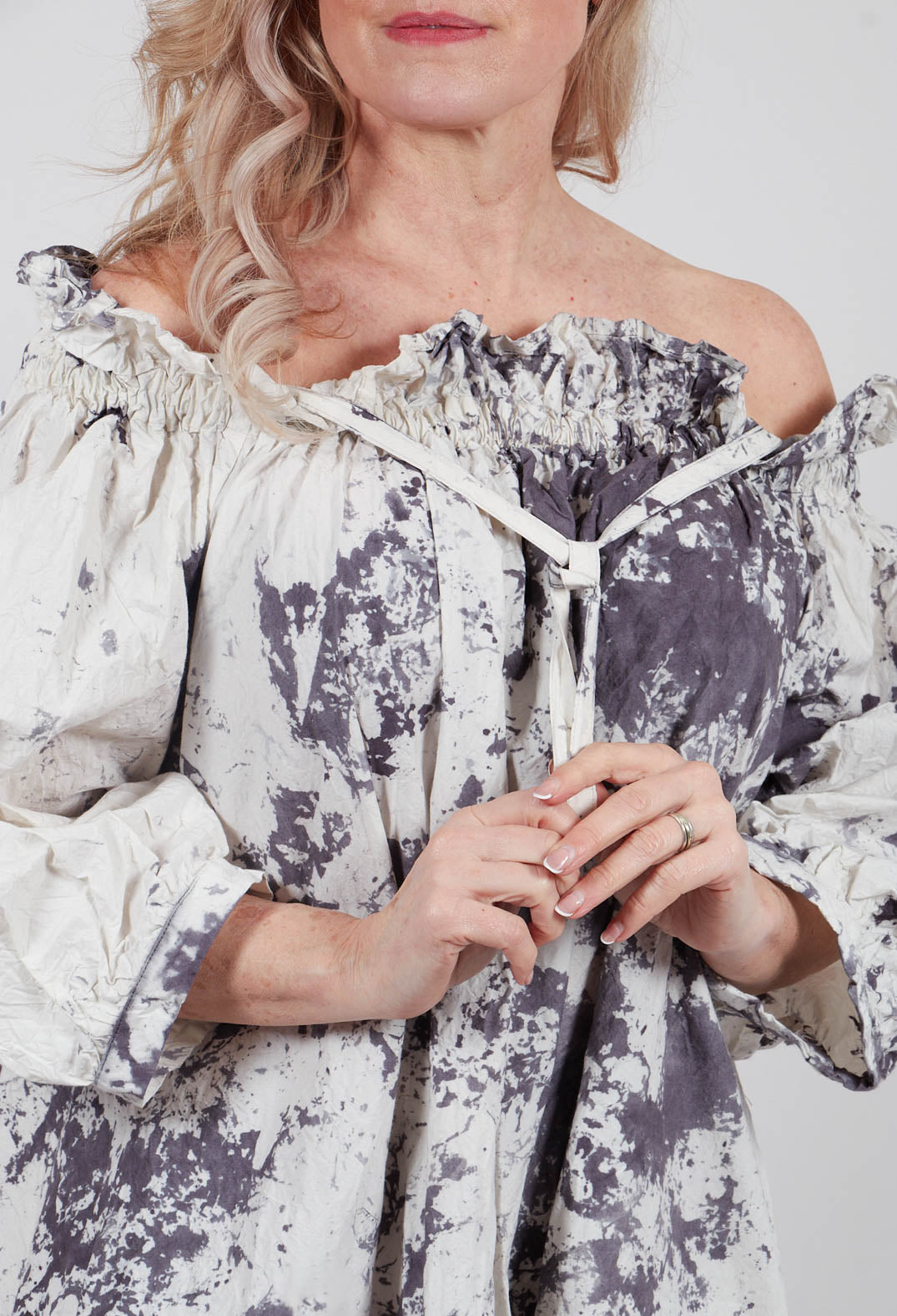 Straffital Dress in Muskat
