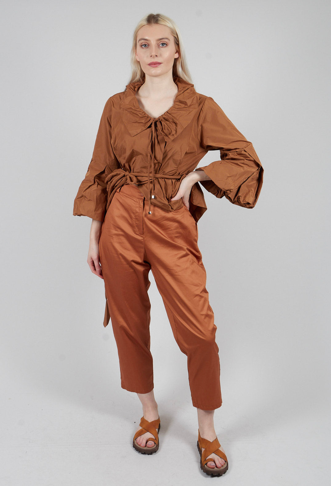 Straight Leg Trouser in Bronze
