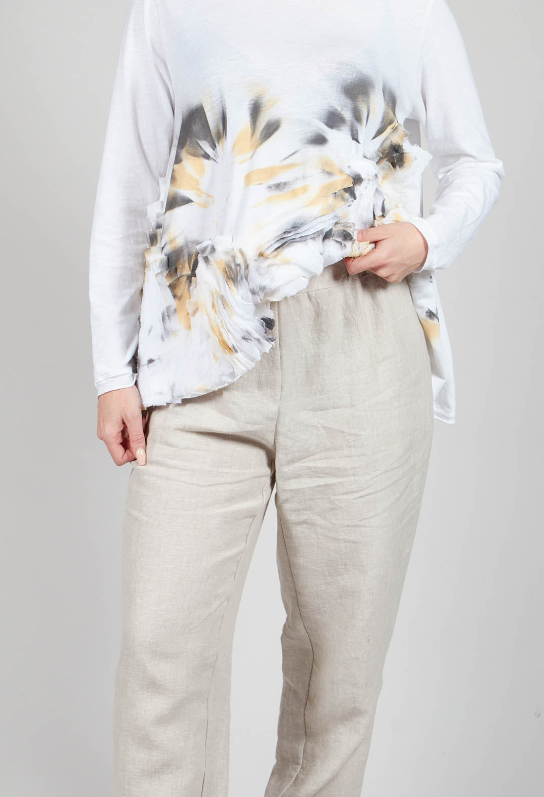 Straight Leg Trousers in Beige