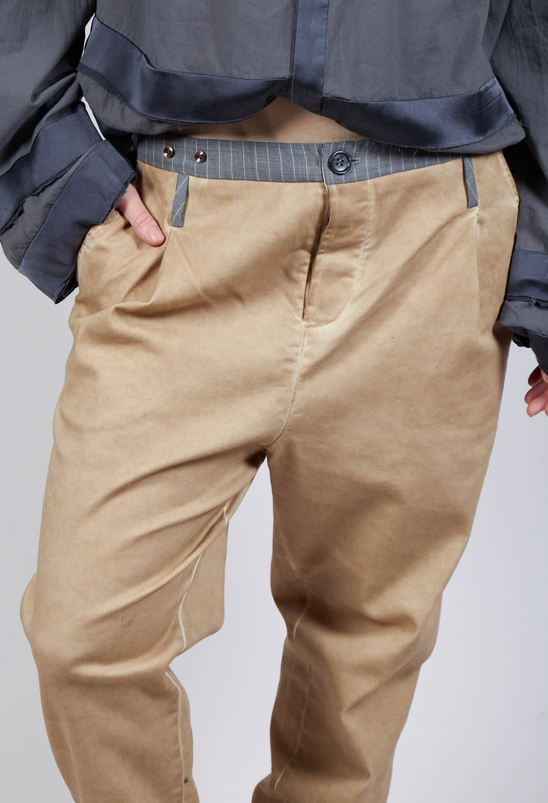 Straight Leg Trousers in Beige