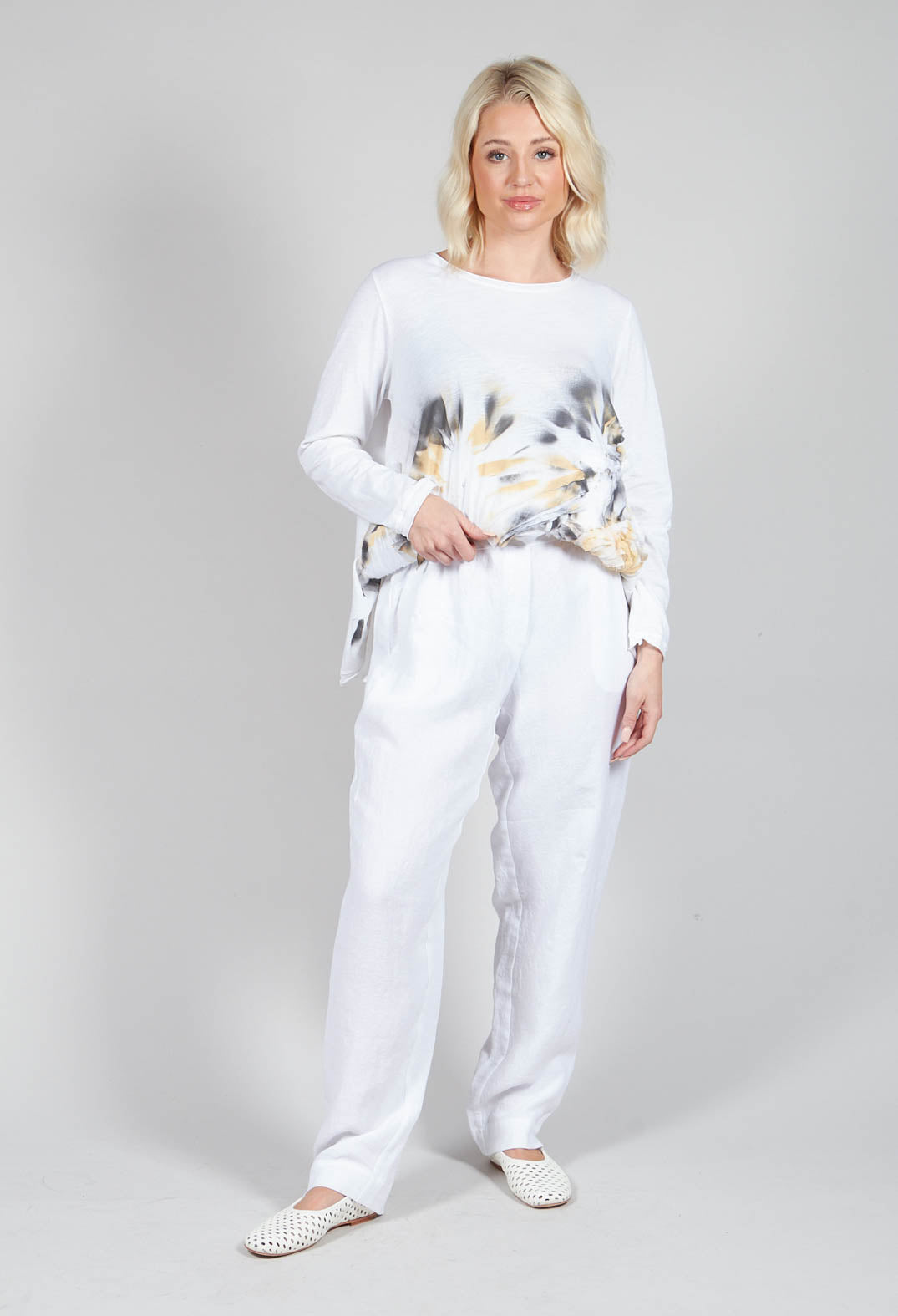 Straight Leg Trousers in White