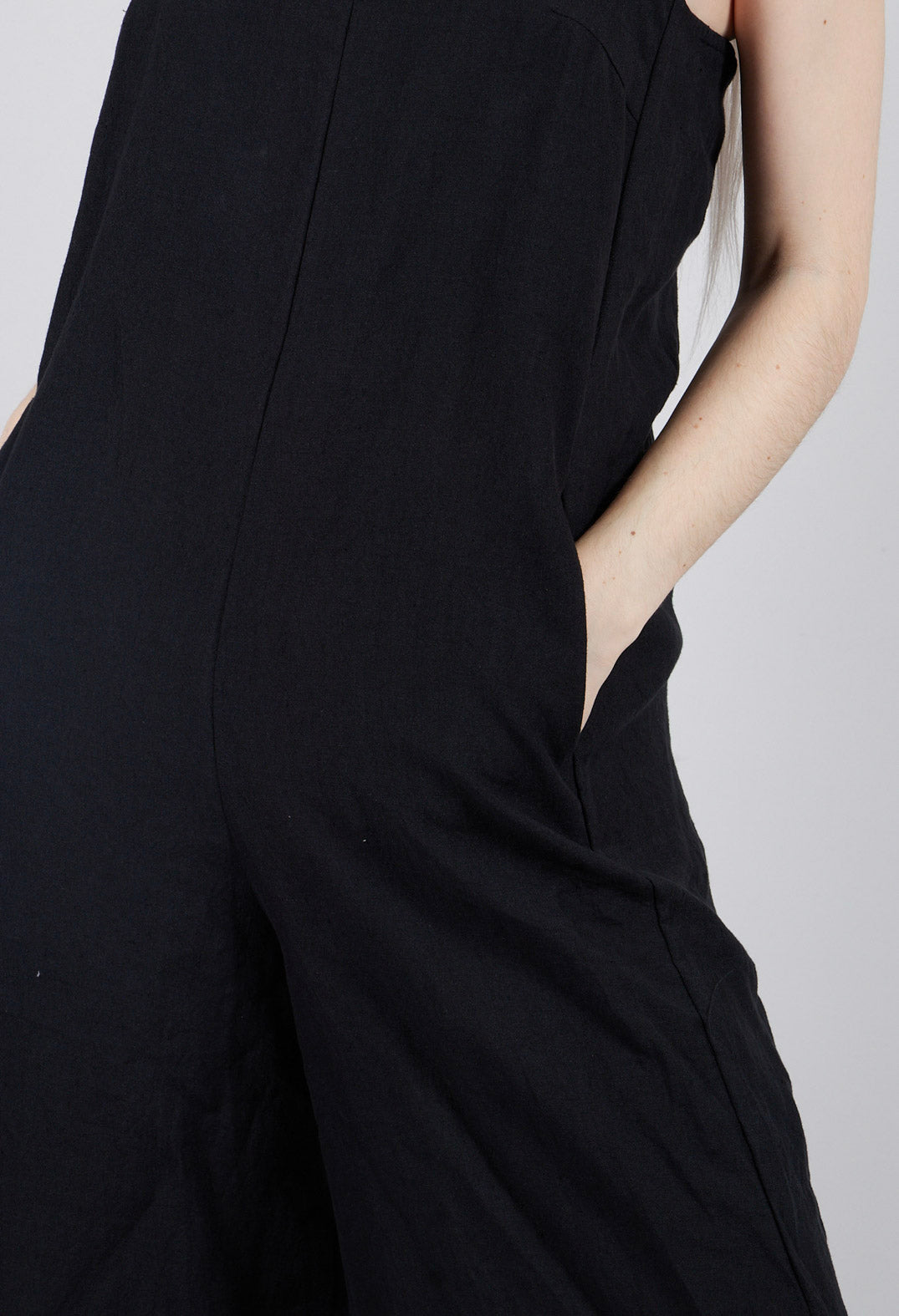 Strappy Jumpsuit in Nero