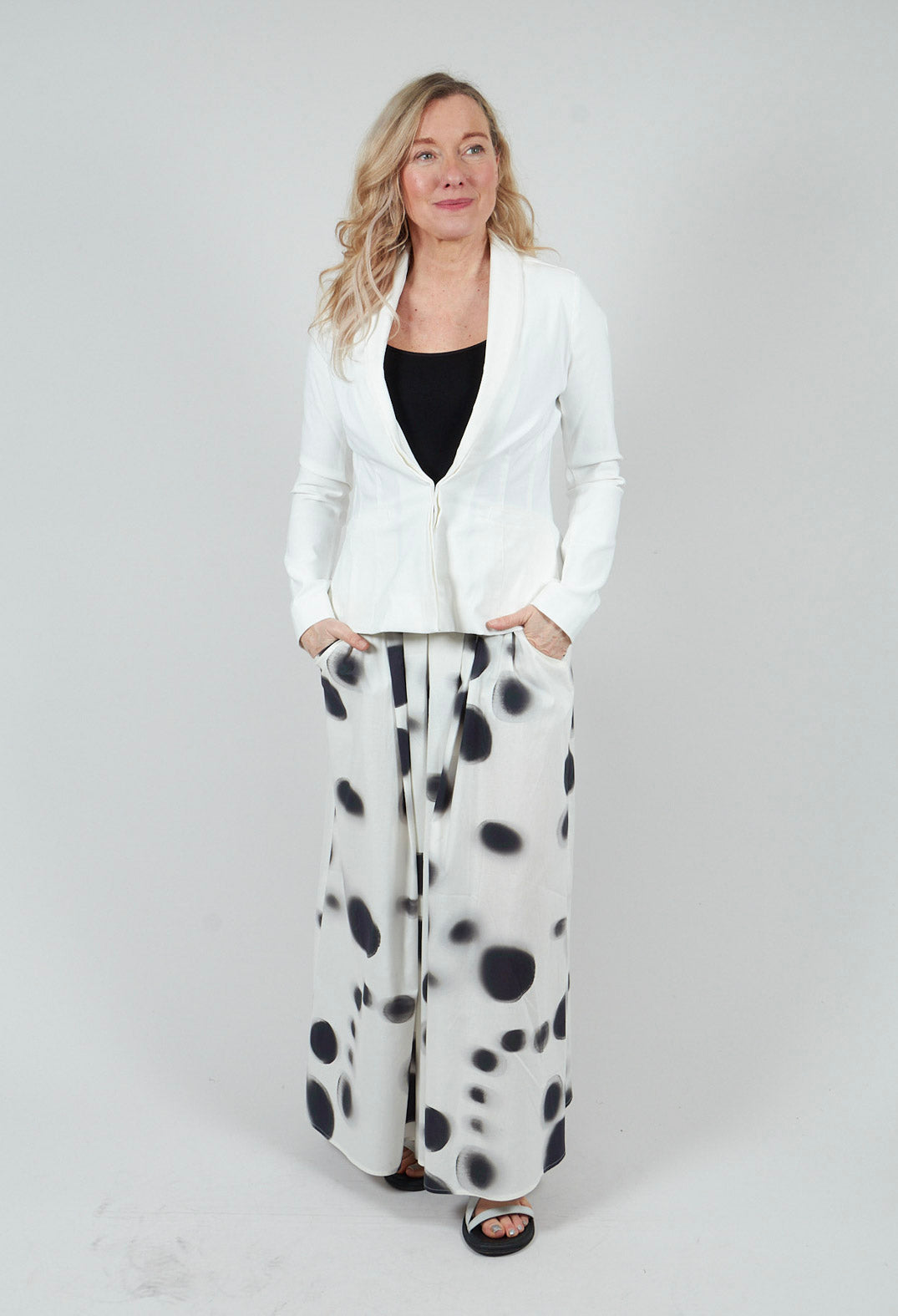 Stretch Blazer in Off White