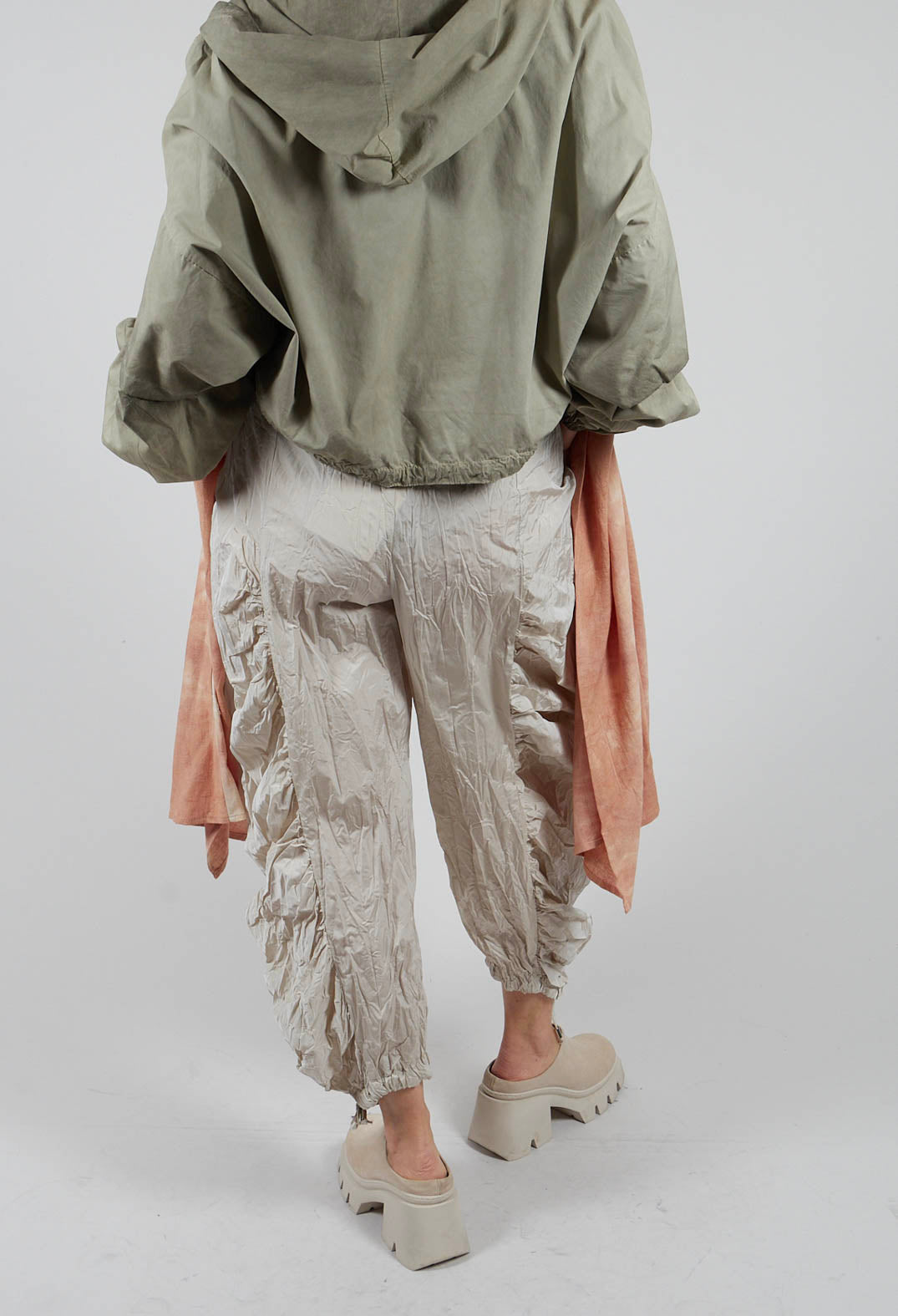 Taffeta Crumpled Trousers in Sand