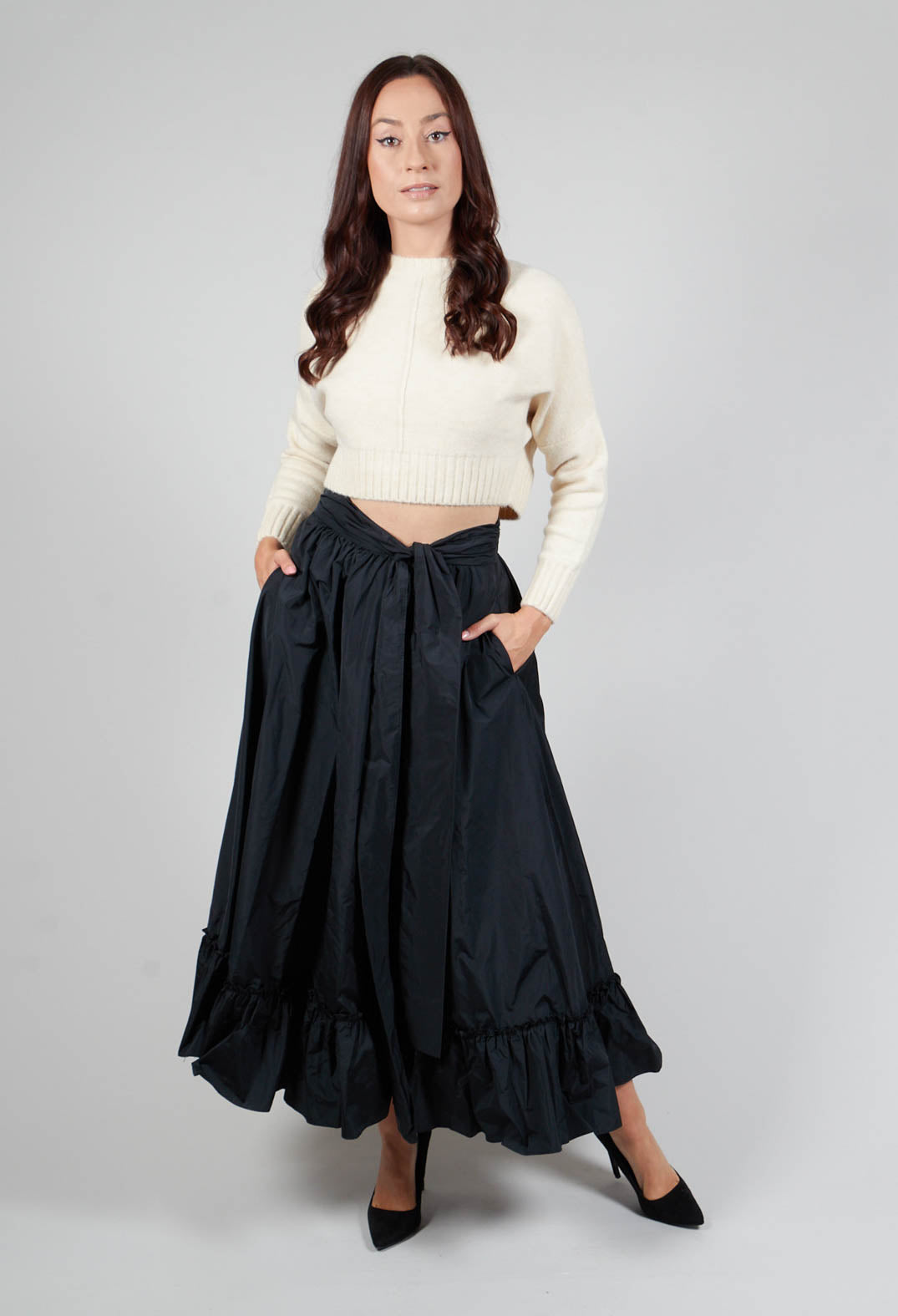 Taffeta Frill Hem Skirt in Black