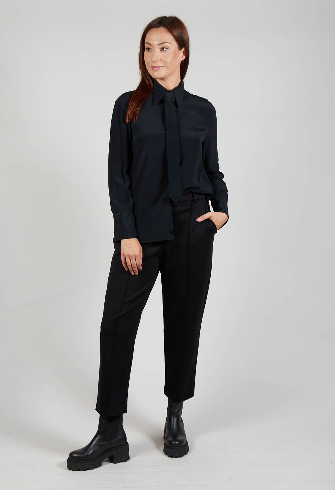 Tapered Jersey Trousers in Nero