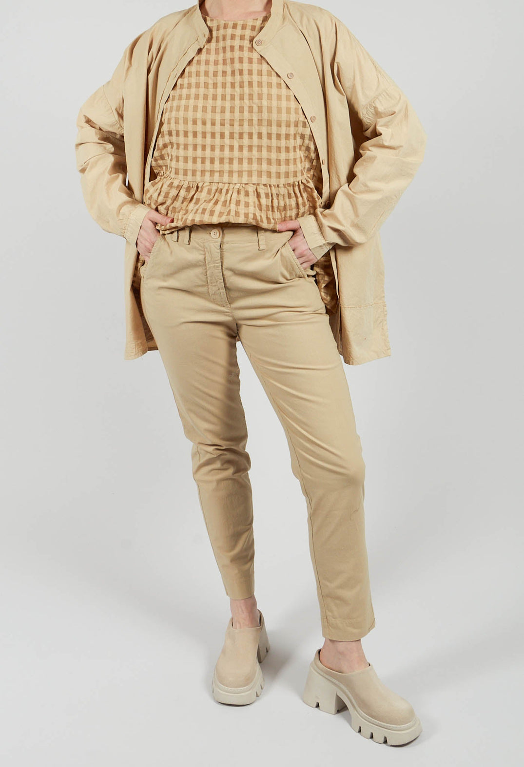 Tapered Leg Trouser in Juta