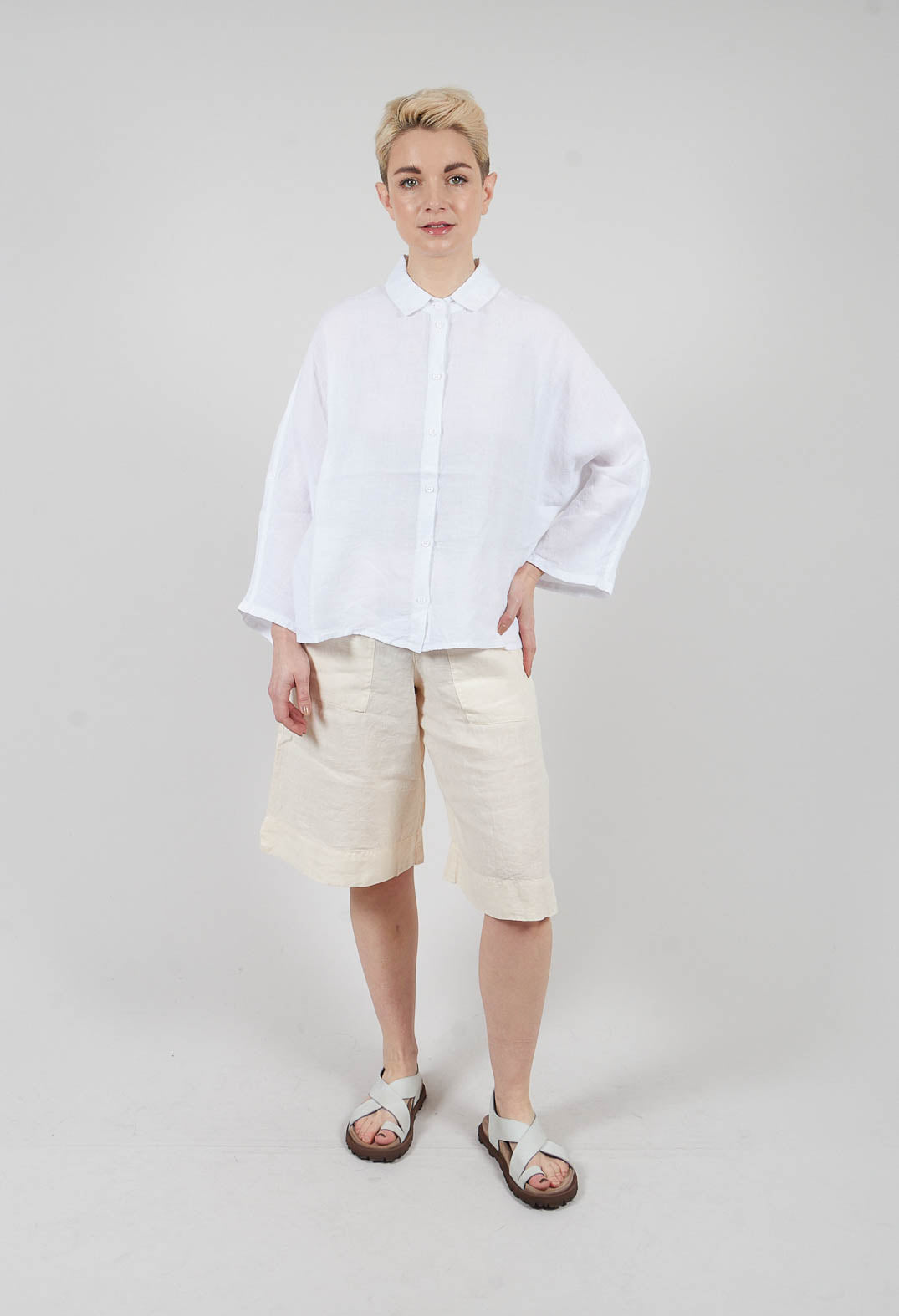 Tege Blouse in White