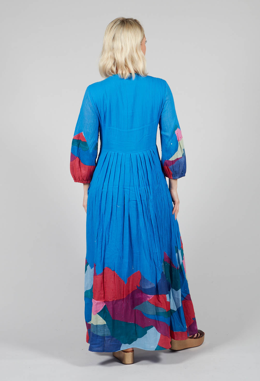 Theatral Dress in Bleu and Petr