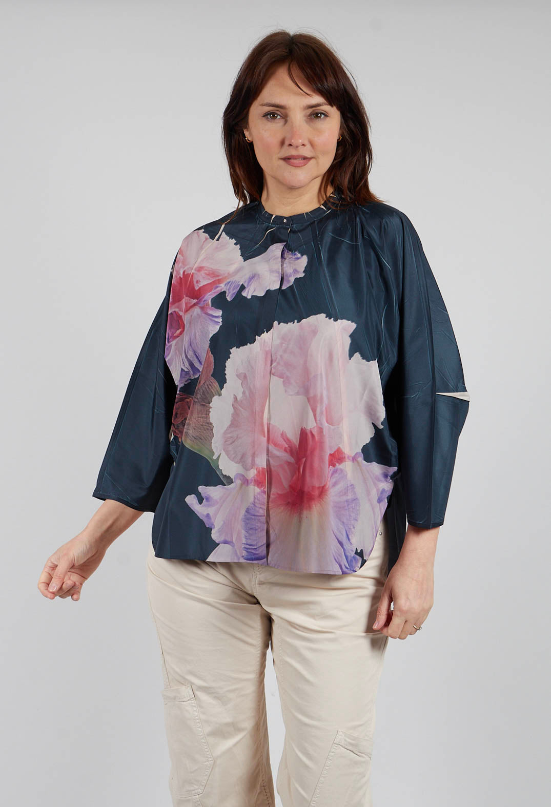 Thematic Shirt in Navy