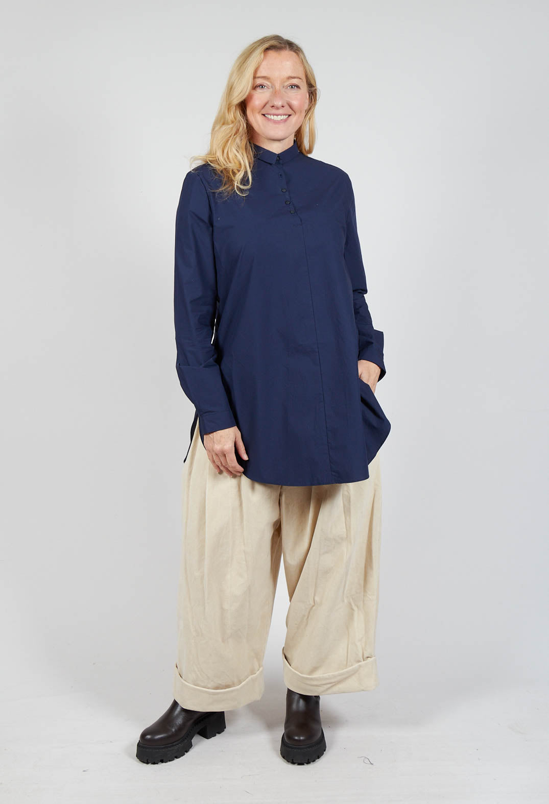 3/4 Button Up Shirt in Blue