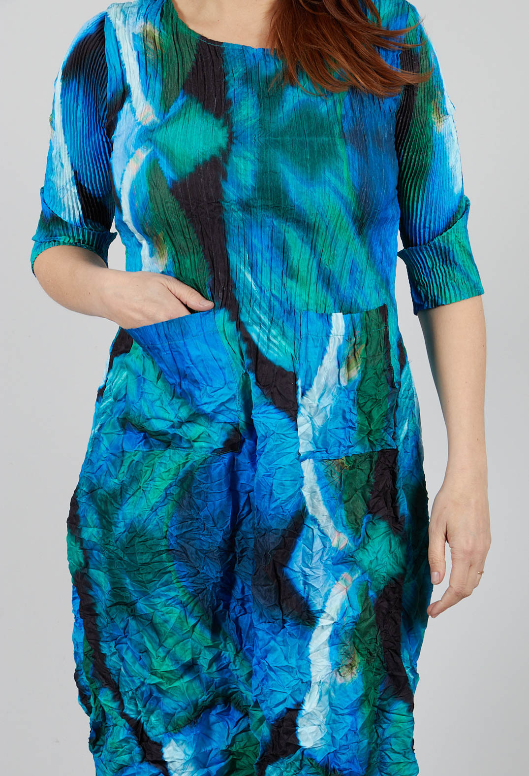 Three Quarter Sleeve Smash Dress in Aqua Bows