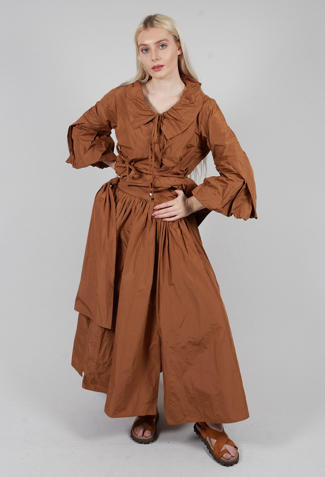 Tie Hem Skirt in Brown