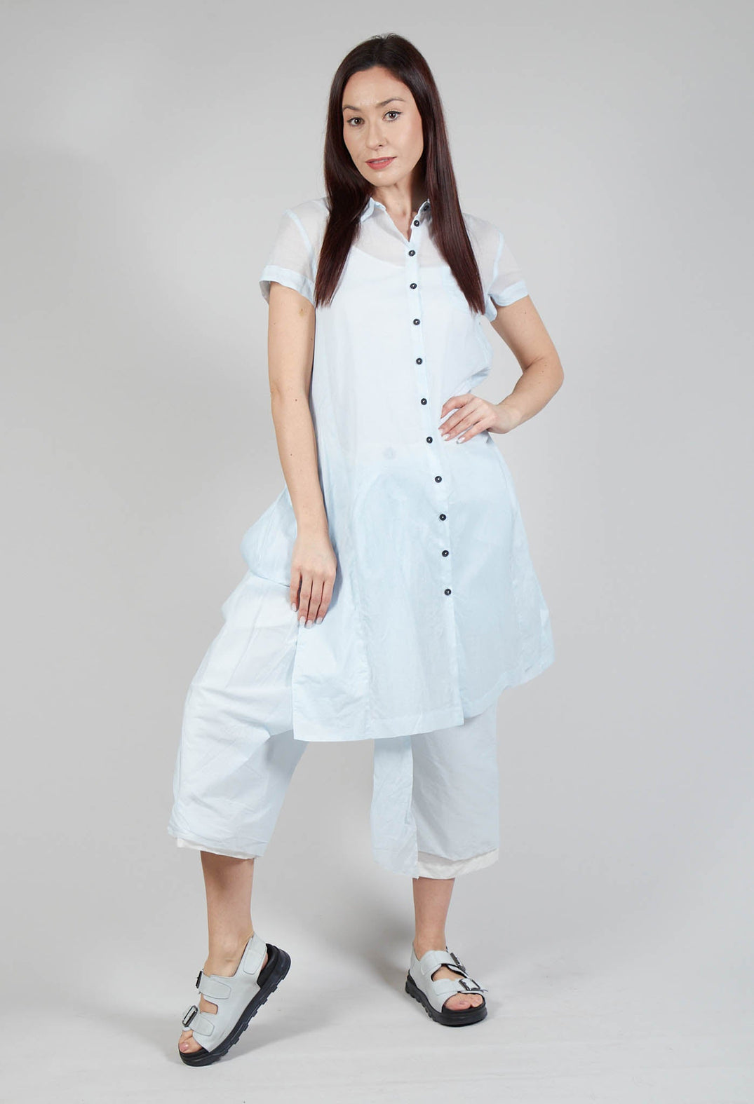 Transparent Shirt Dress in Enzian 10% Stiff