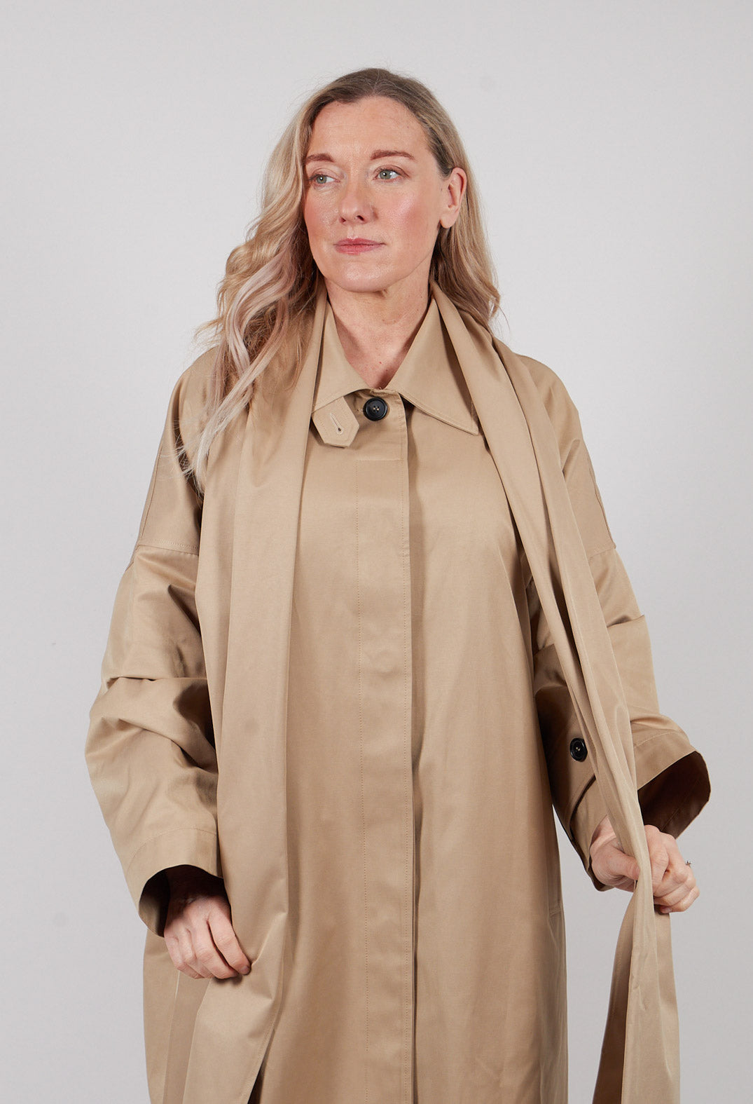 Trench Coat in Corda