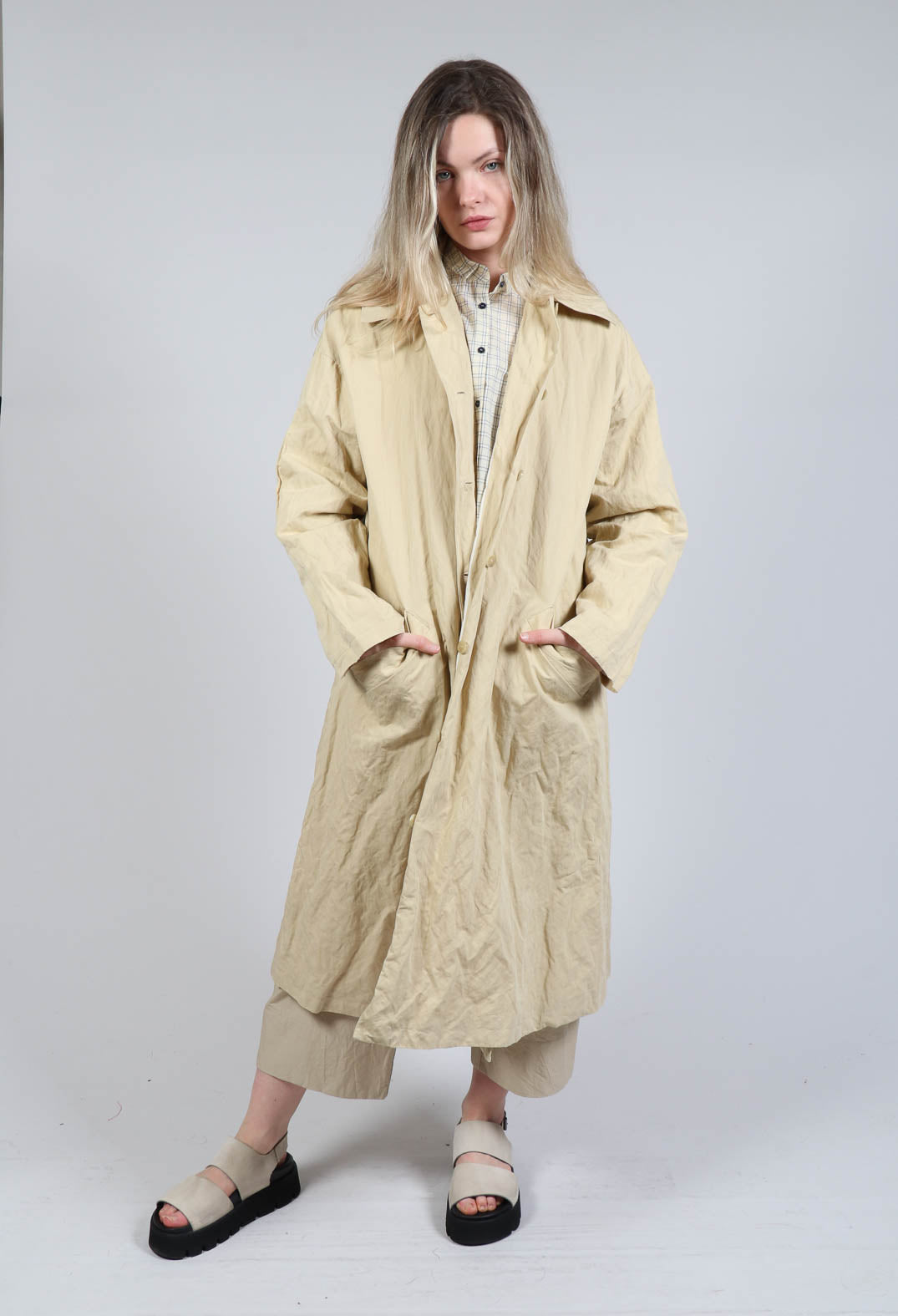 Trench Coat in Honey