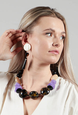 Tropical Eardrop Earrings in Cream