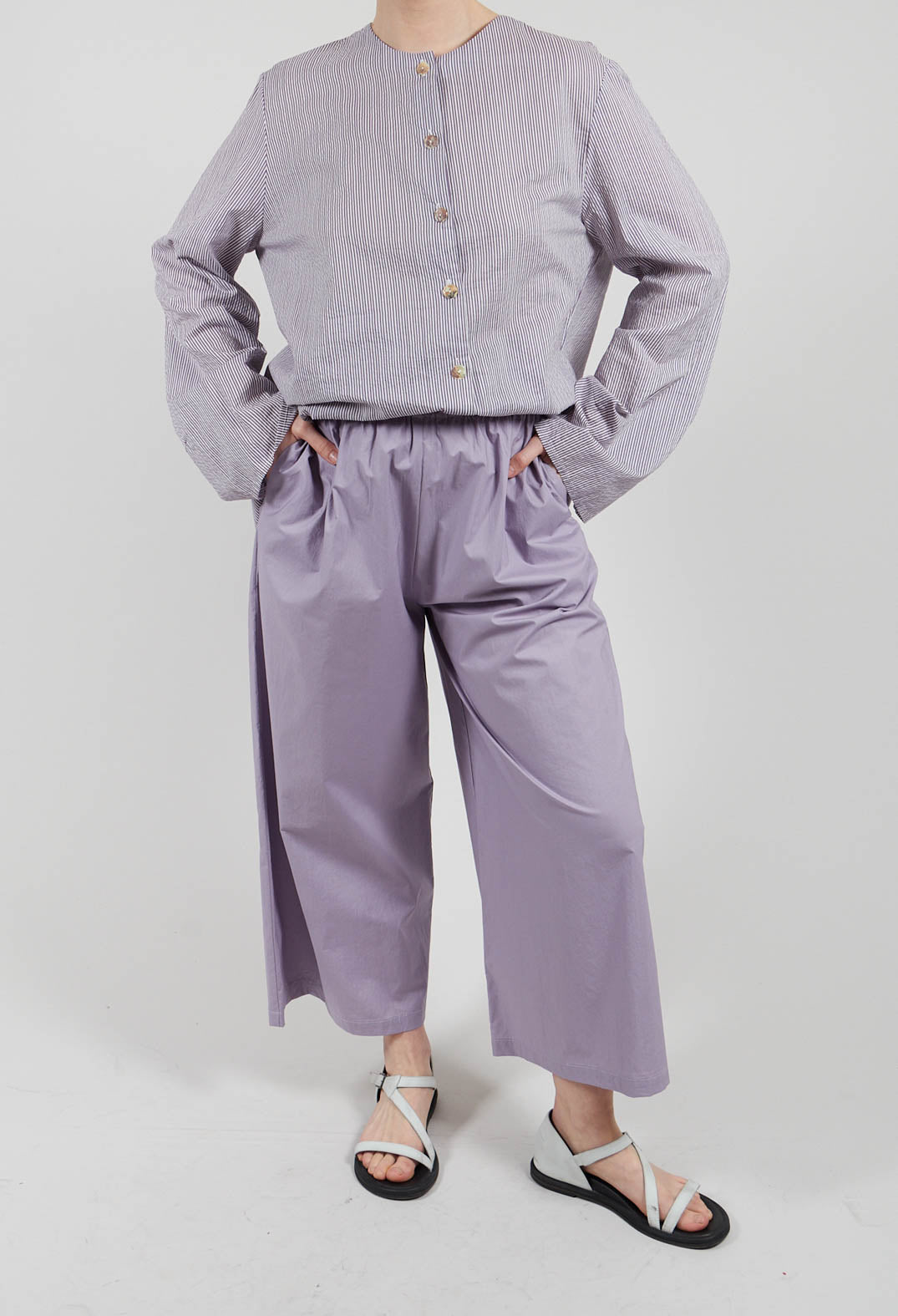 Trousers with Wide Leg in Lavanda