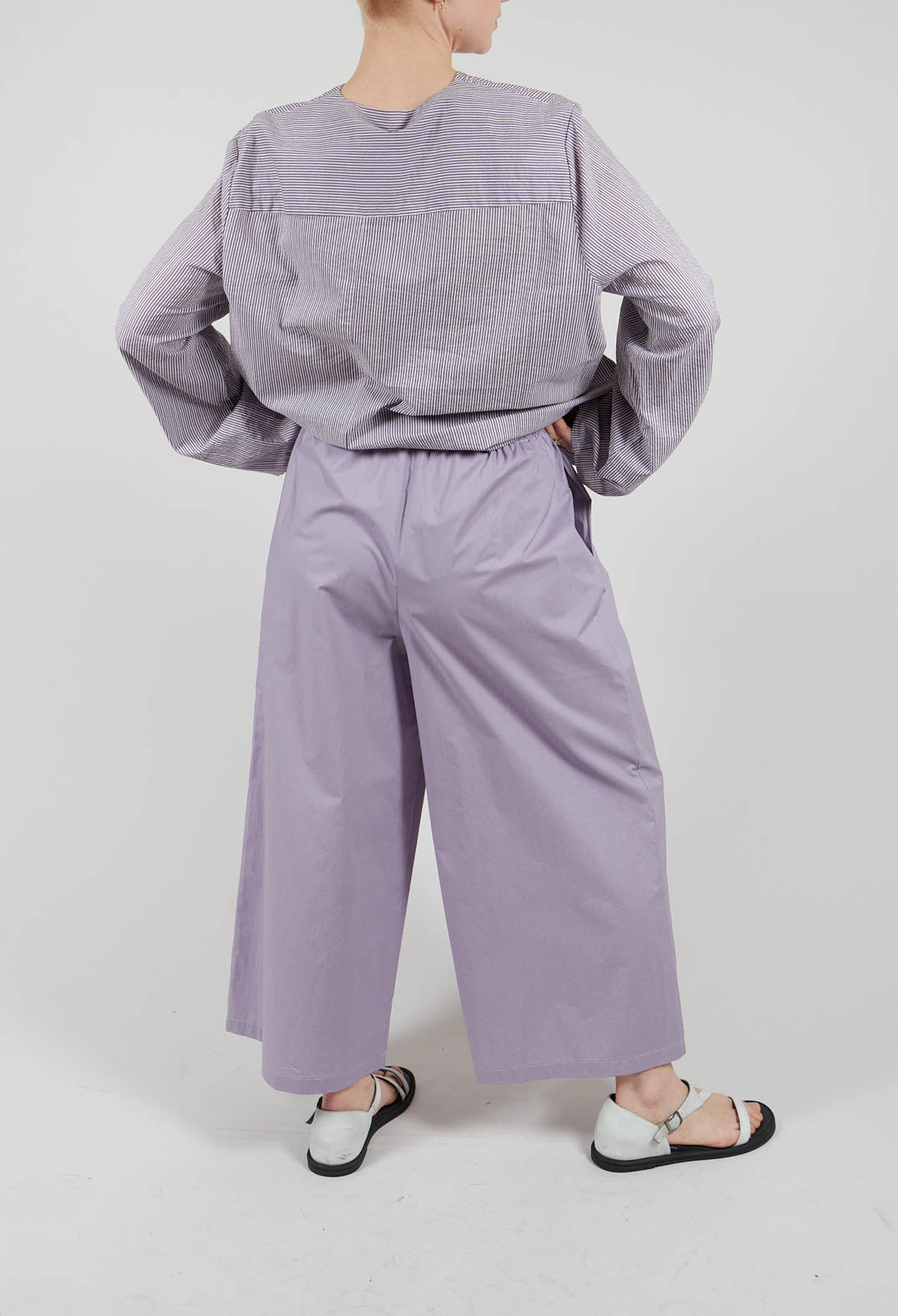 Trousers with Wide Leg in Lavanda