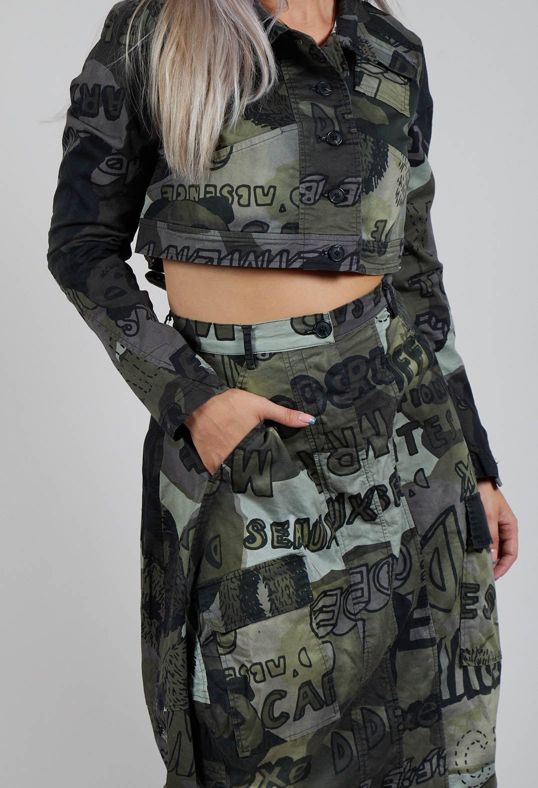 Tulip Hem Skirt in Multicolour
