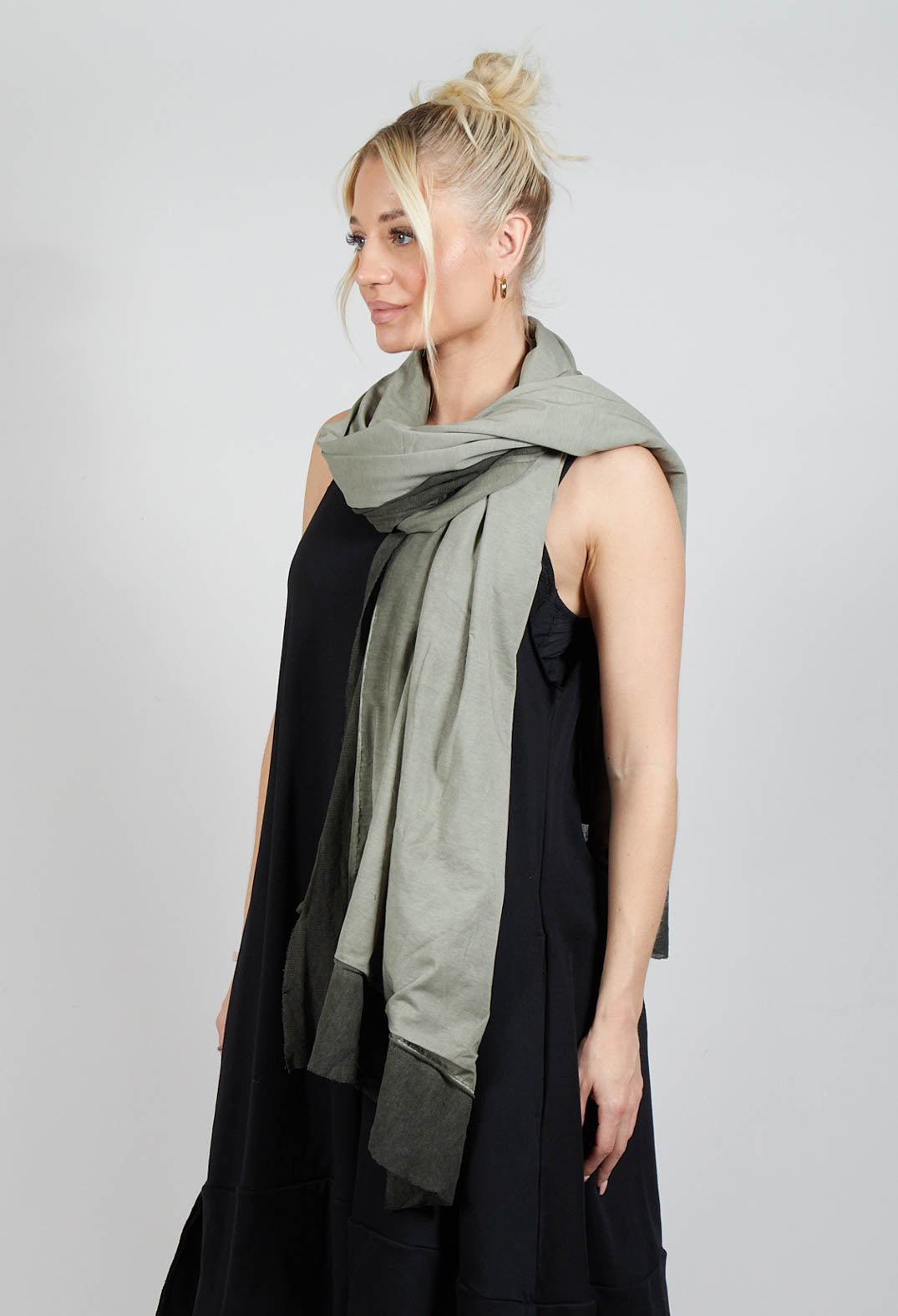 Tulle Scarf in Olive