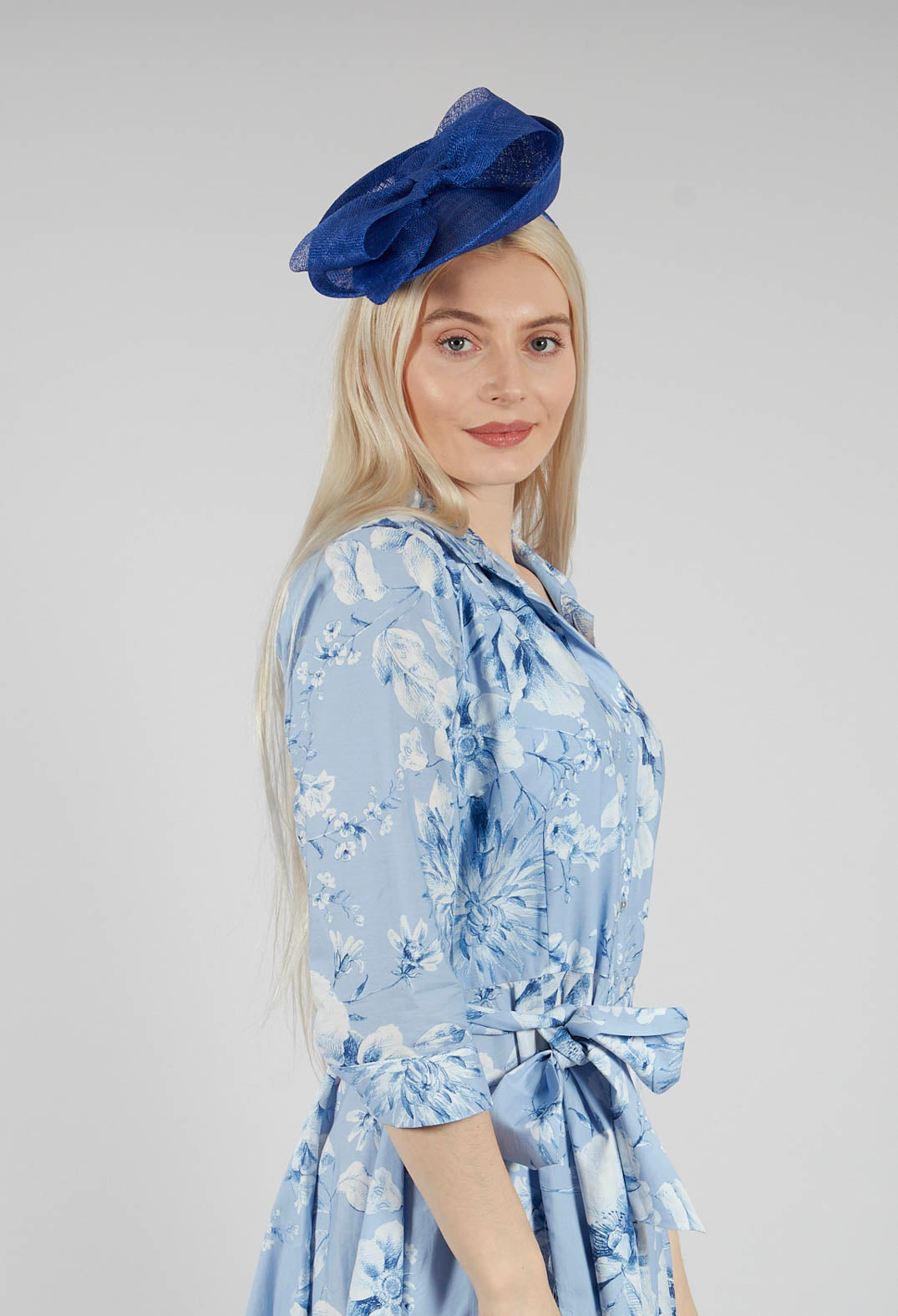 Turn Up Disc Fascinator in Colbalt
