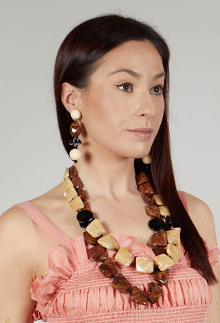 Two Strands Necklace in Brown