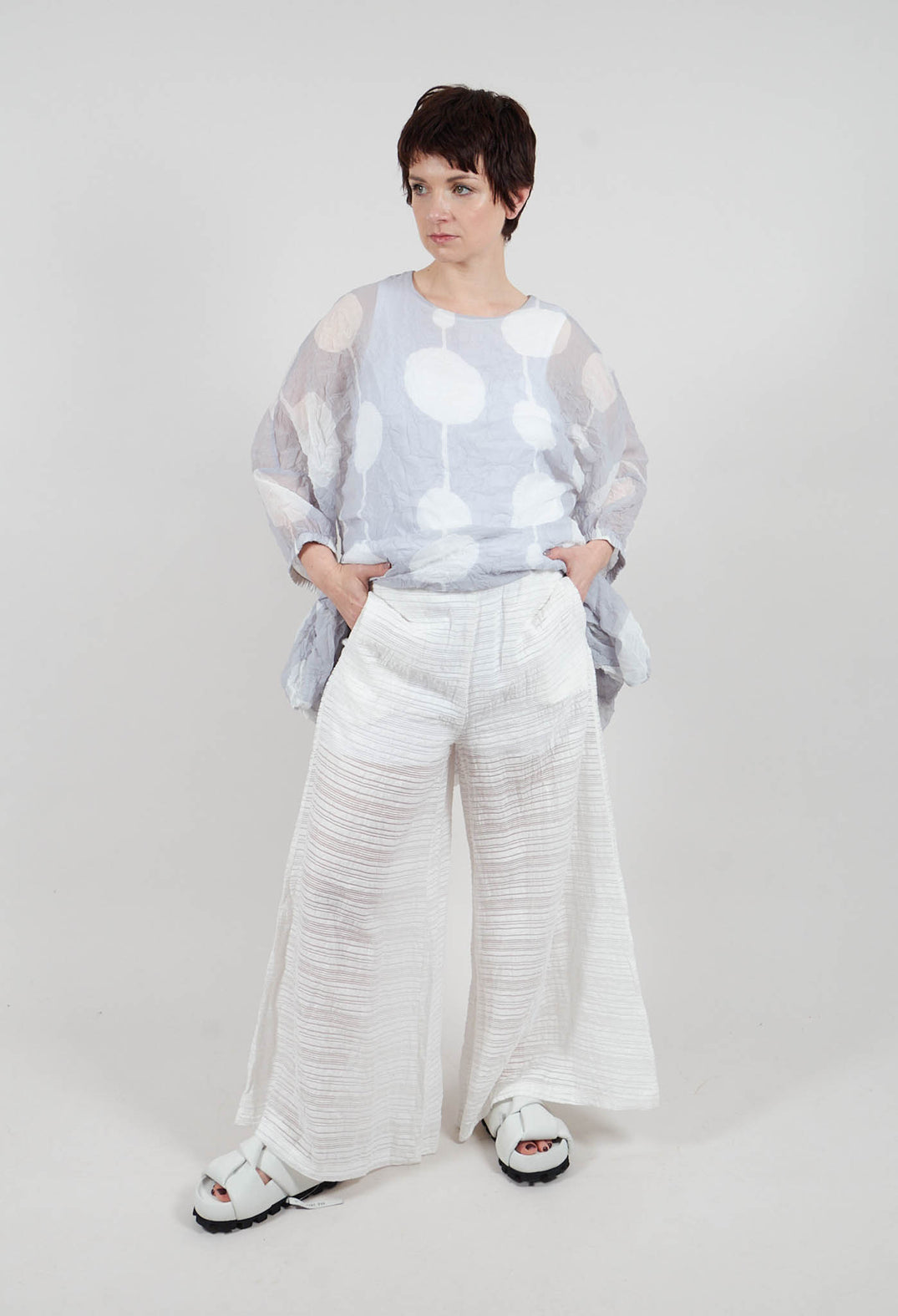 Wide Leg Trousers with Crinkle Effect in Offwhite
