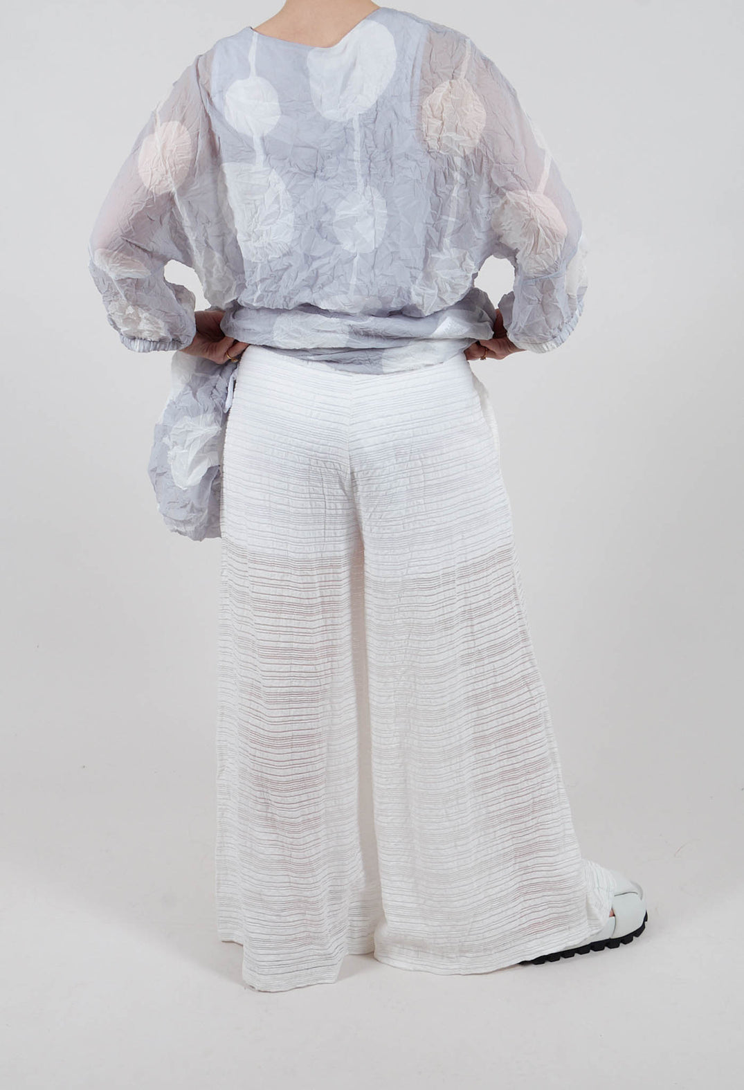 Wide Leg Trousers with Crinkle Effect in Offwhite
