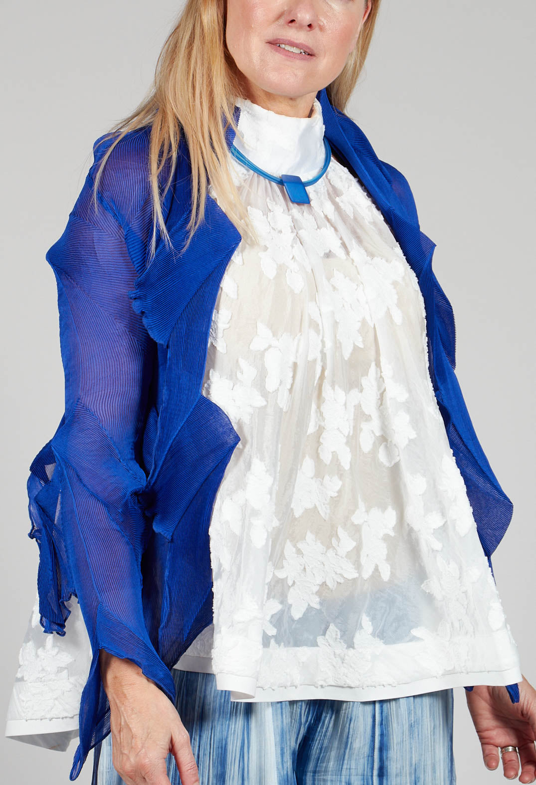Cropped Jacqui Jacket in Royal