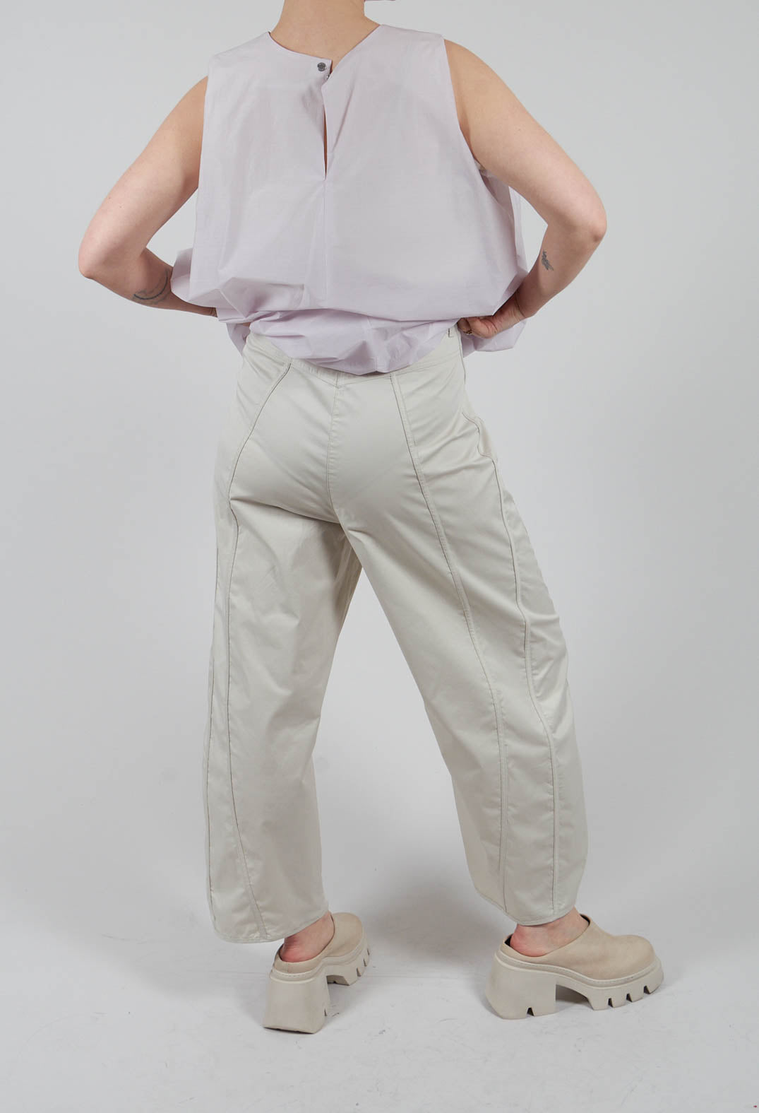 Vel Trousers in Grey