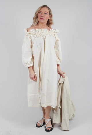 Venenball Dress in Schnee