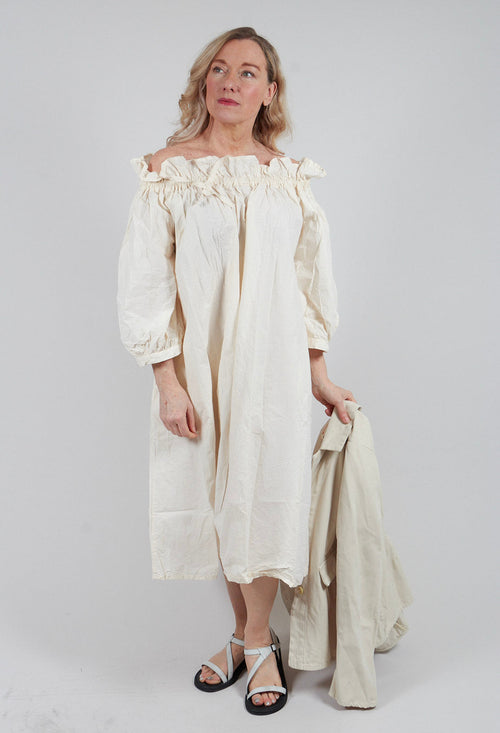 Venenball Dress in Schnee