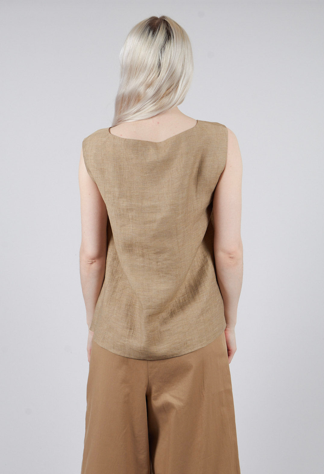 Vest Top in Sabbia