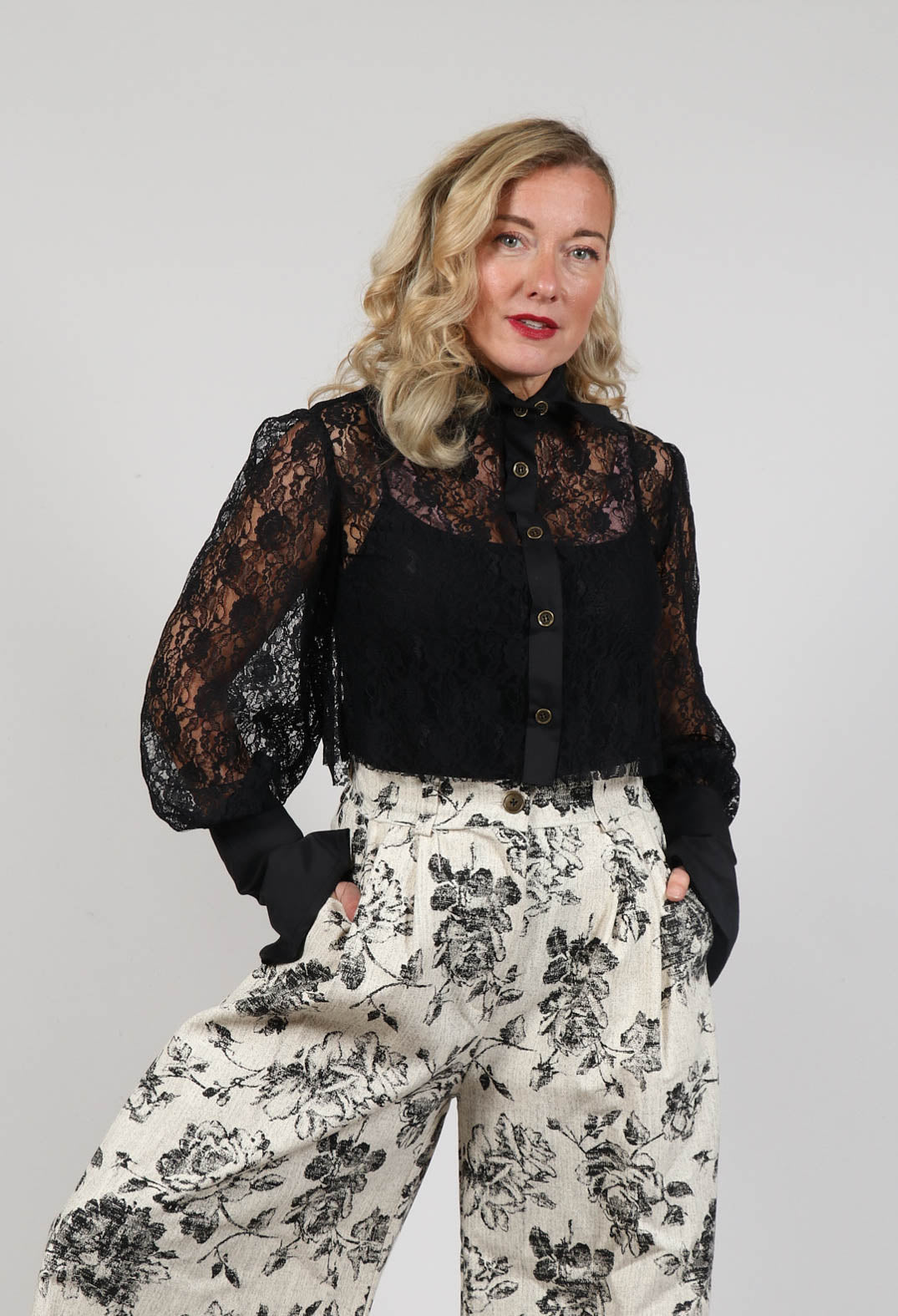 Vintage Lace Crop Shirt