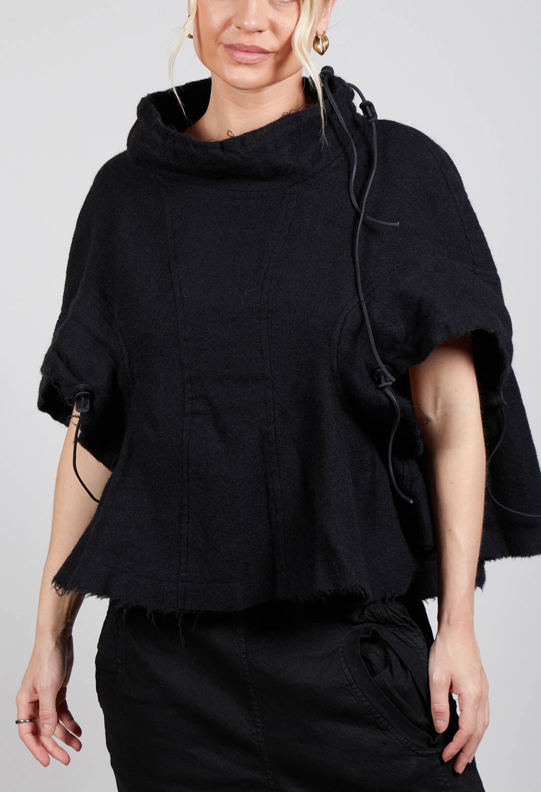 Virgin Wool Top in Black