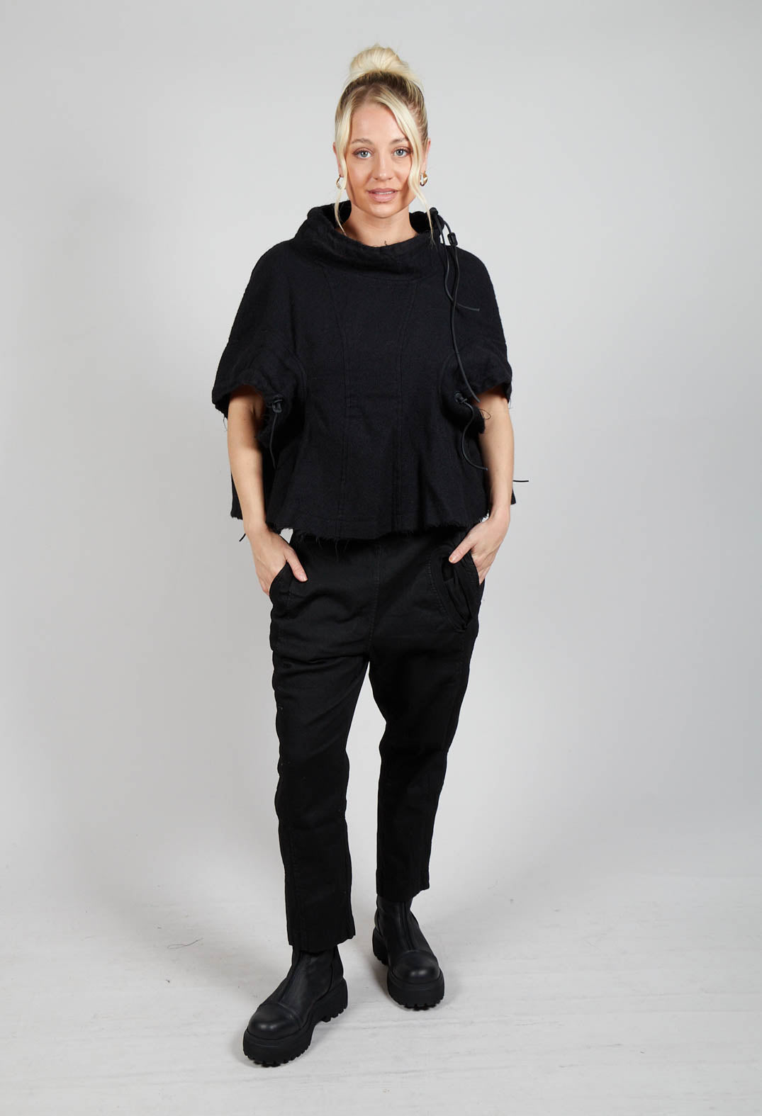 Virgin Wool Top in Black