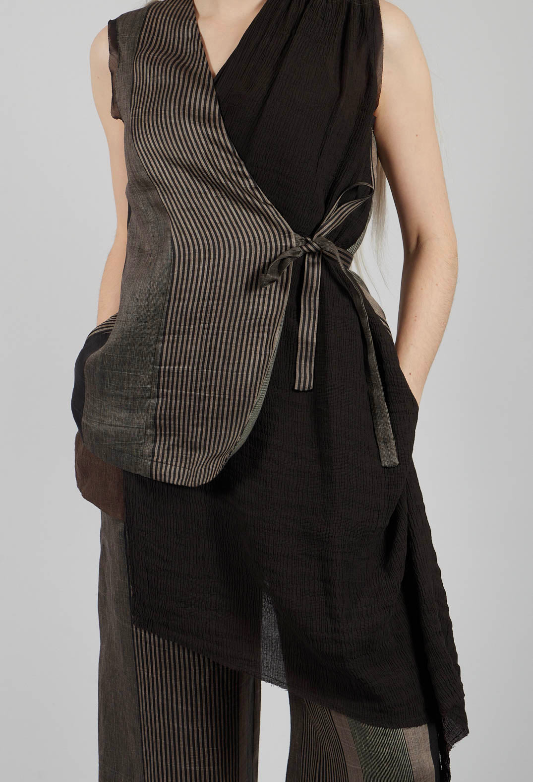 Waistcoat with Drape in Rigato