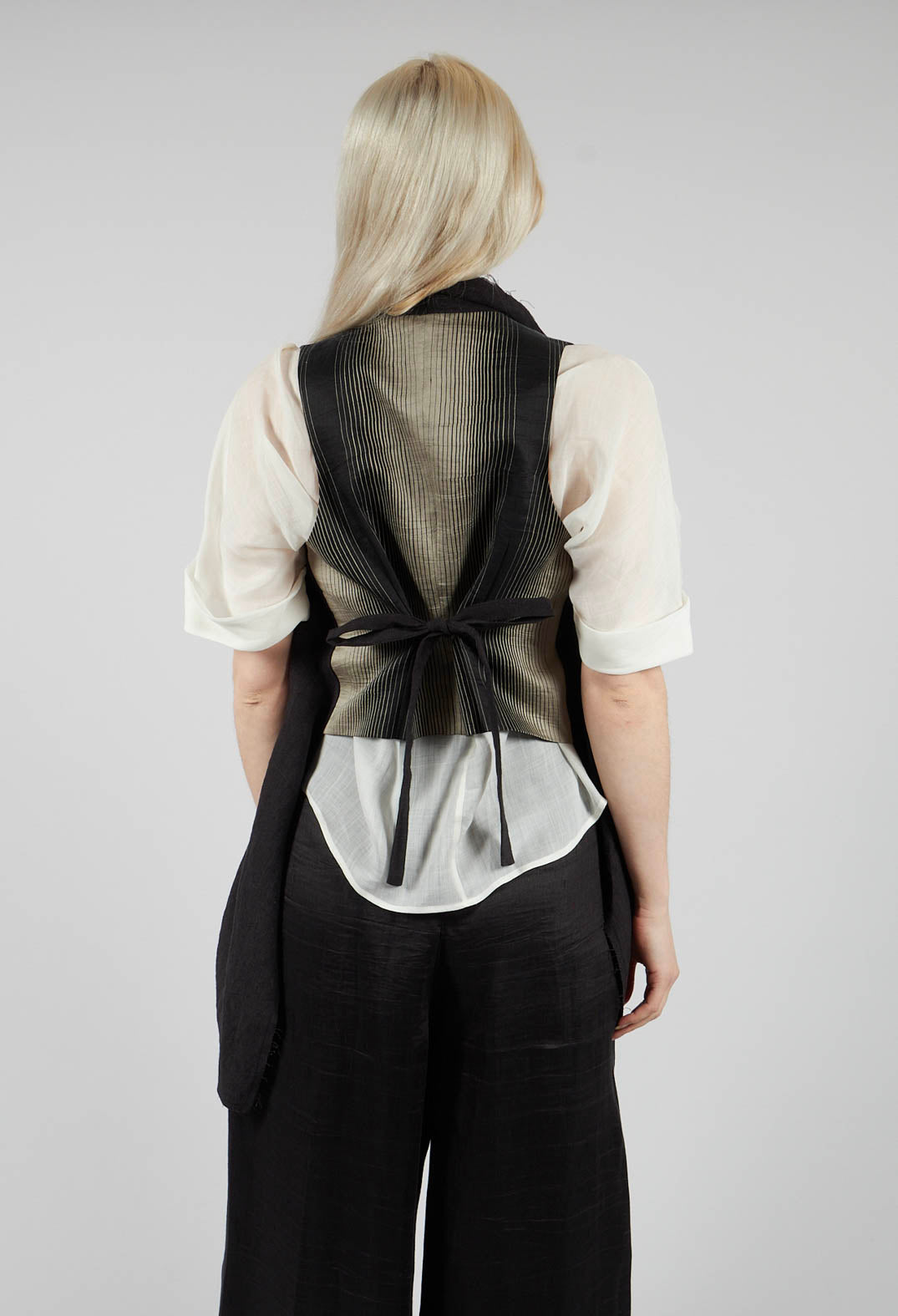 Waistcoat with Waterfall Hem in Nero