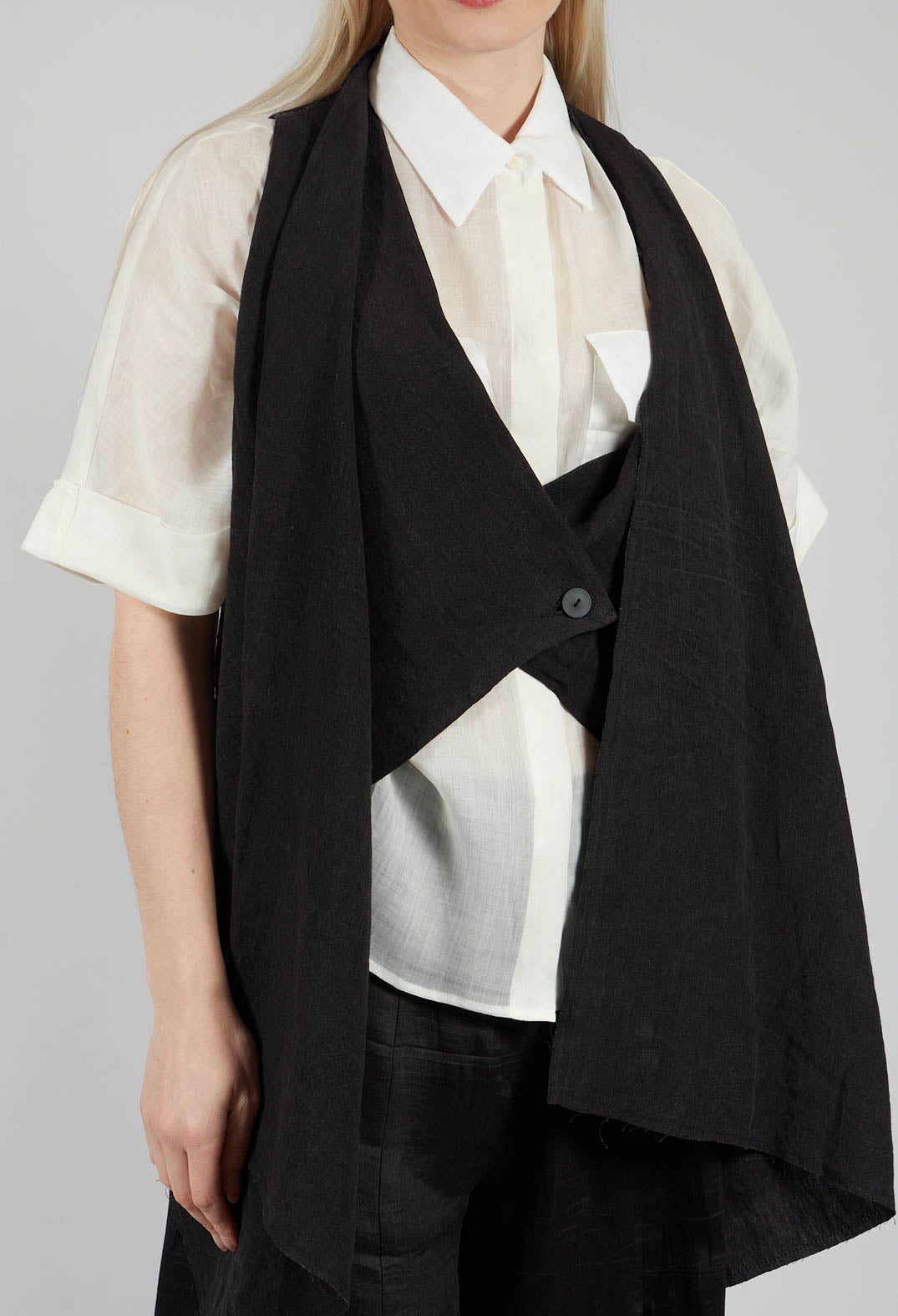 Waistcoat with Waterfall Hem in Nero