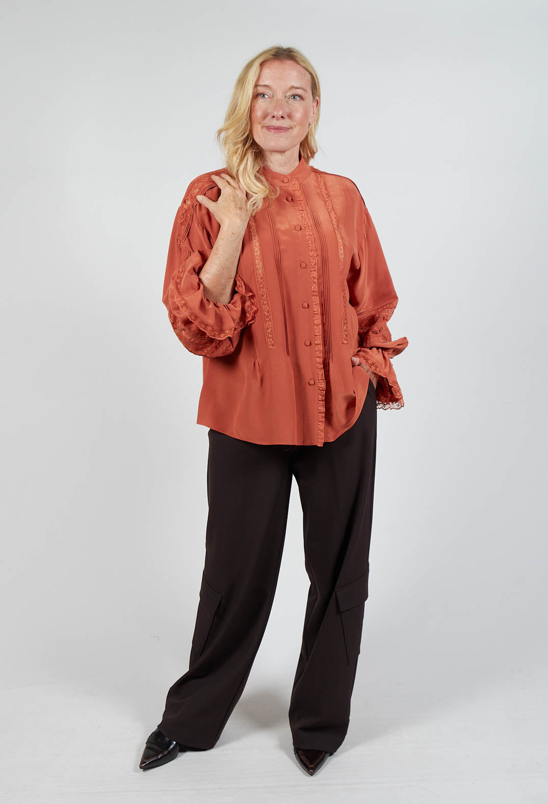 Washed Silk Blend Shirt with Lace in Caramel