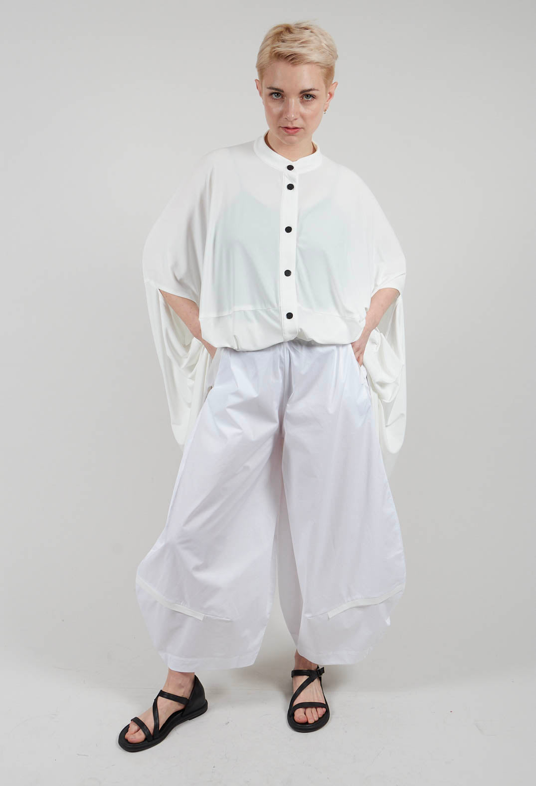 Wide Leg  Trouser in Friday White