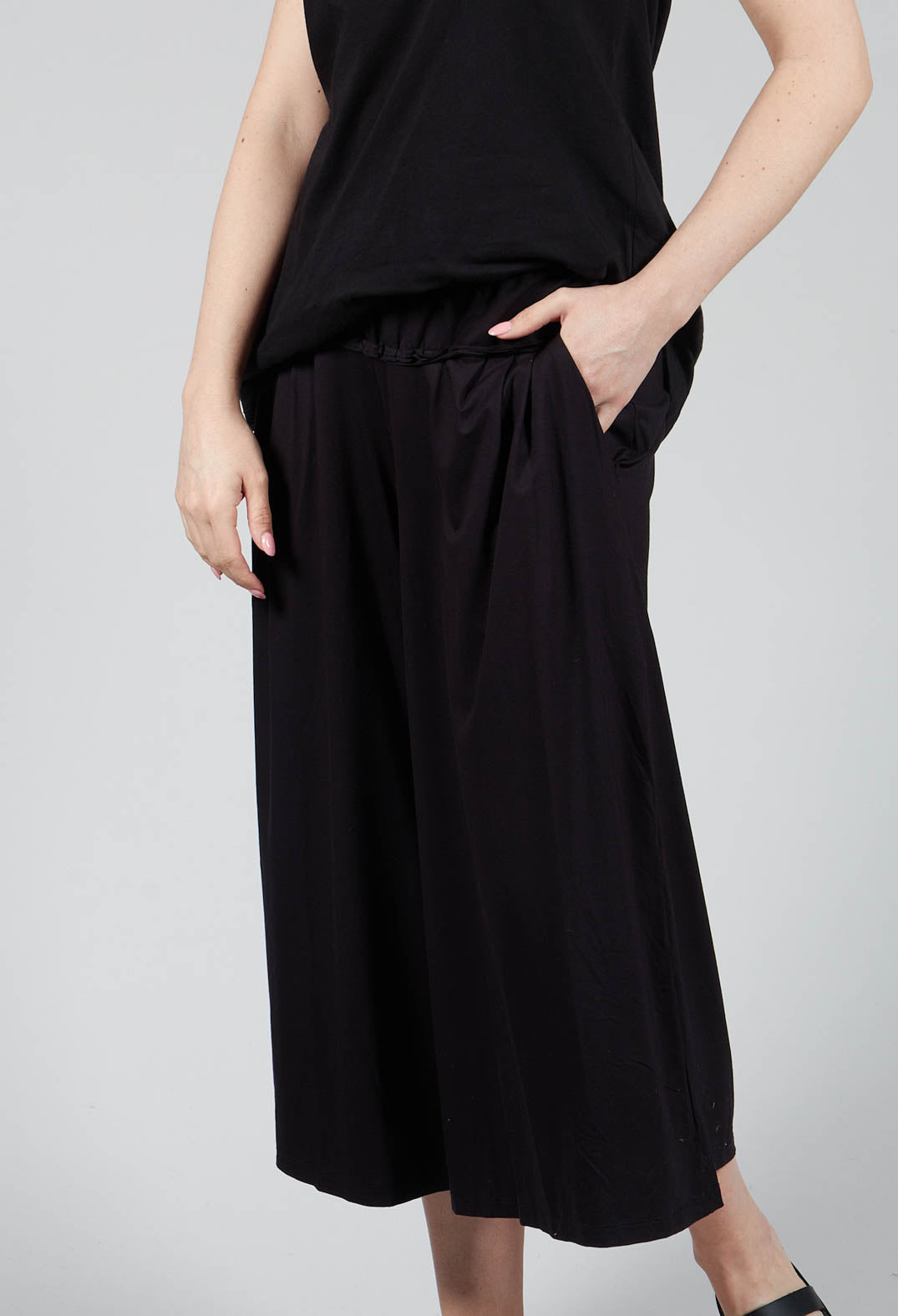 Wide Leg Jersey Trousers in Black