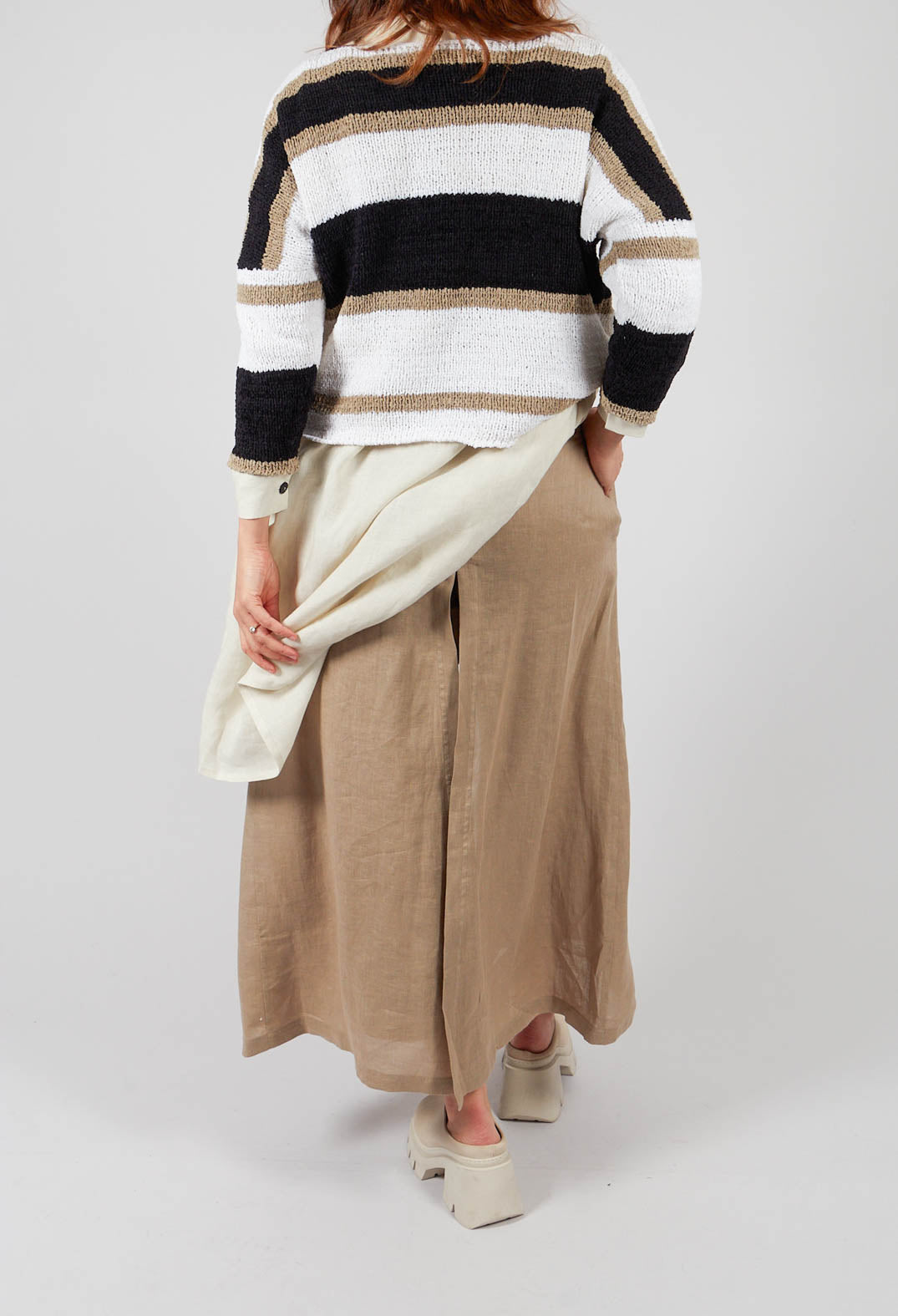 Wide Leg Trouser in Taupe