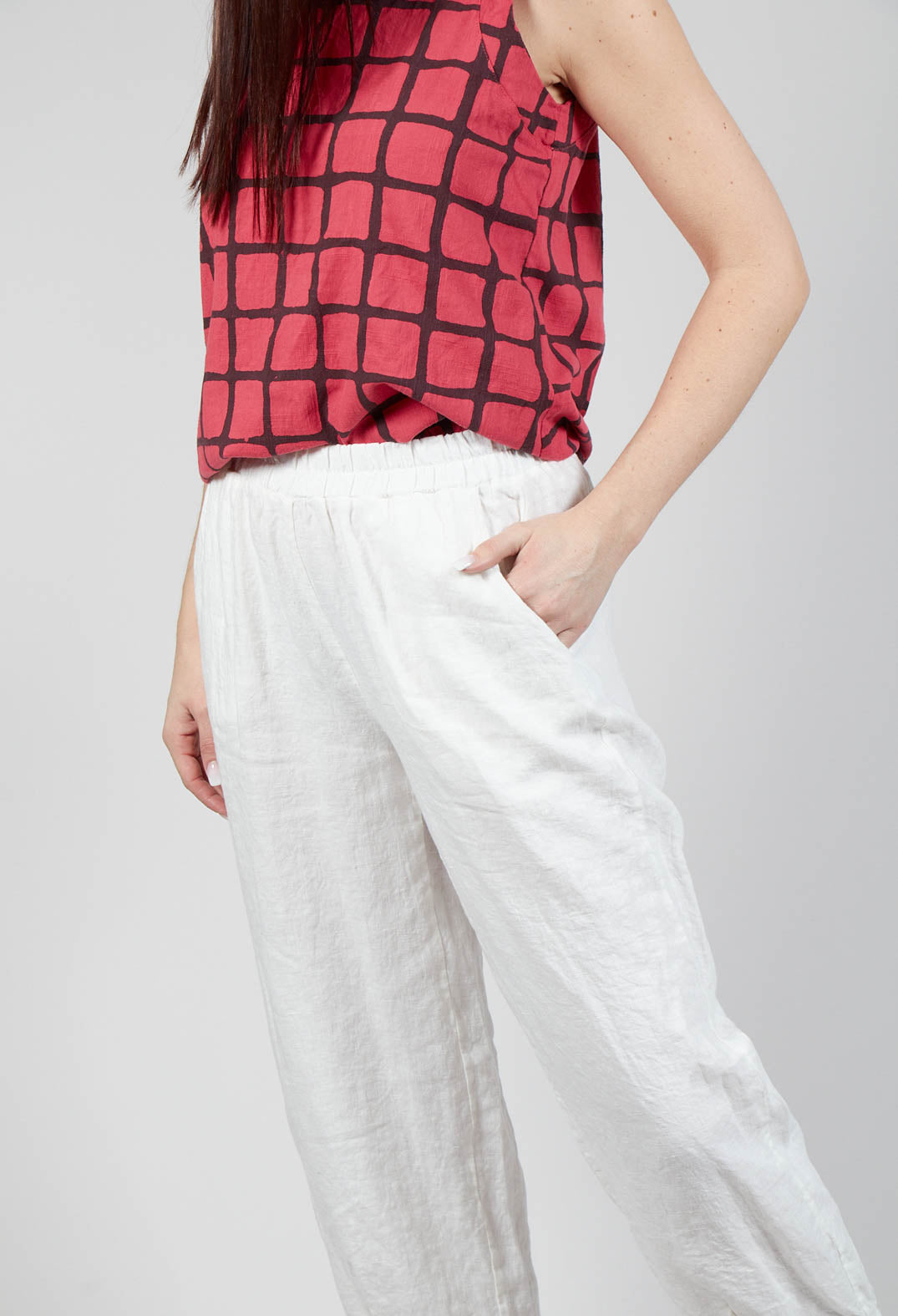 Wide Leg Turn Up Trousers in Off-White