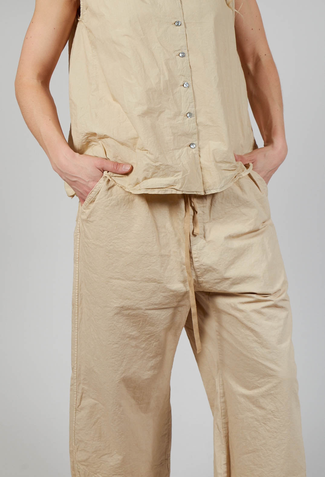 Wide and Short Trousers CC in Cream