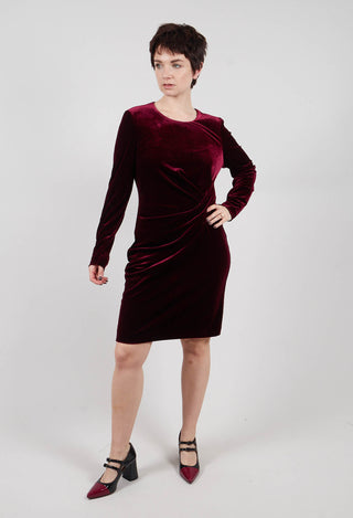 Balneaire Velvet Dress in Bordeaux