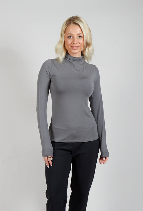 Yasmine T-Shirt in Charcoal