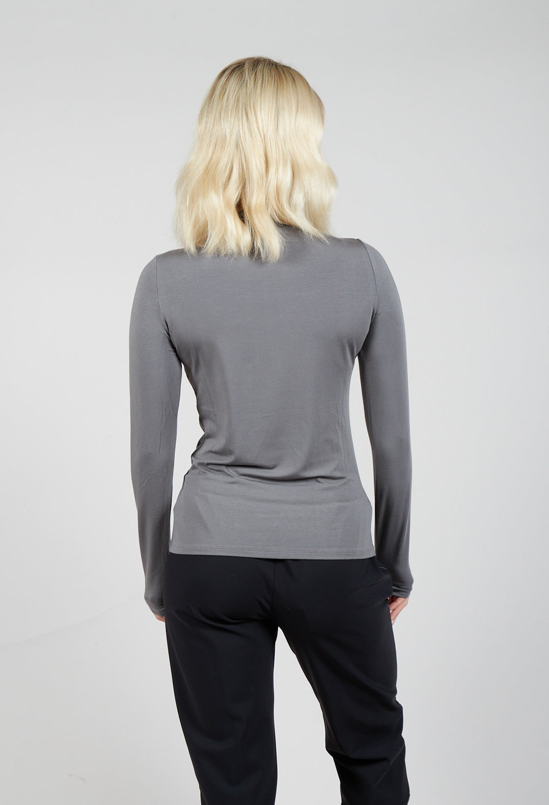 Yasmine T-Shirt in Charcoal