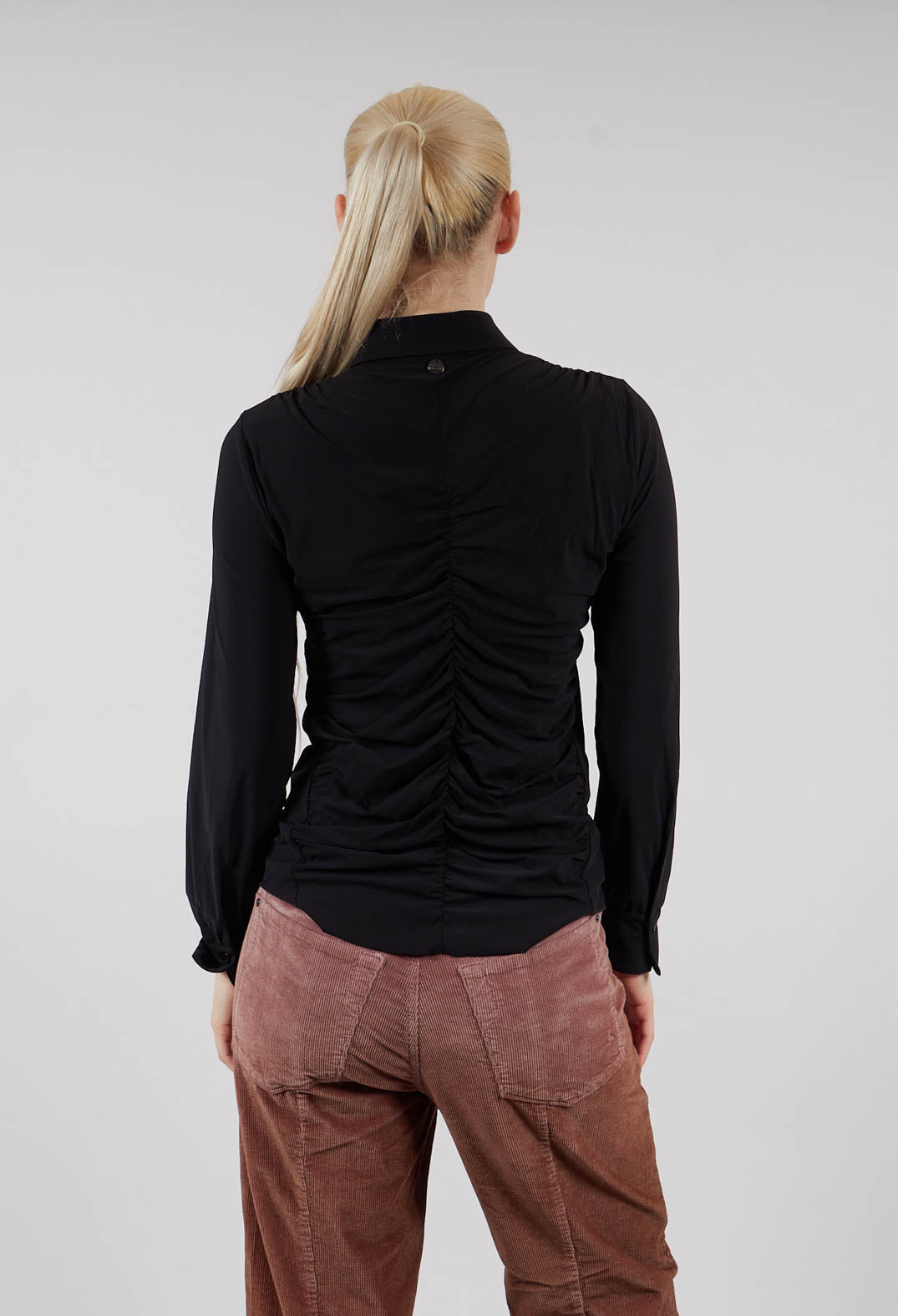 Tether Shirt in Black